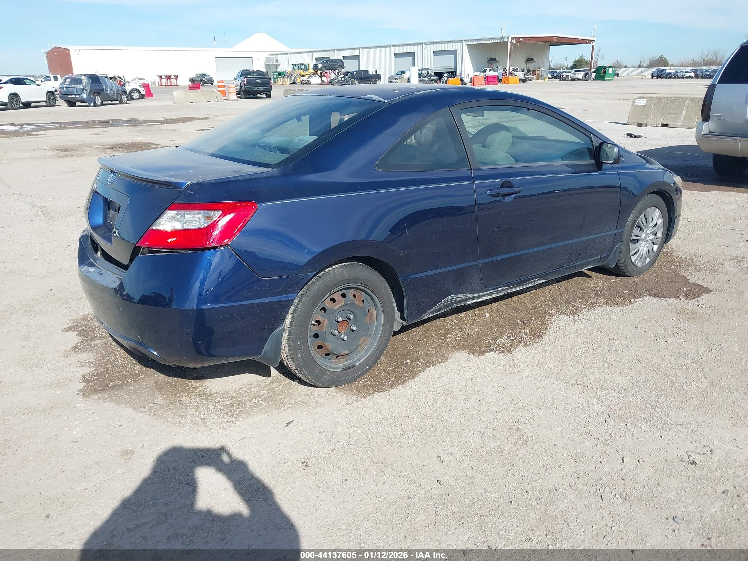 HONDA CIVIC image 4