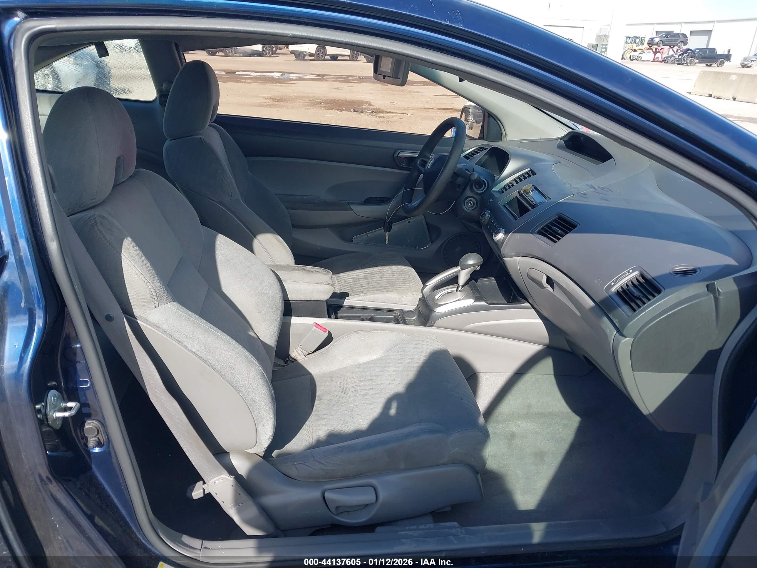 HONDA CIVIC image 5