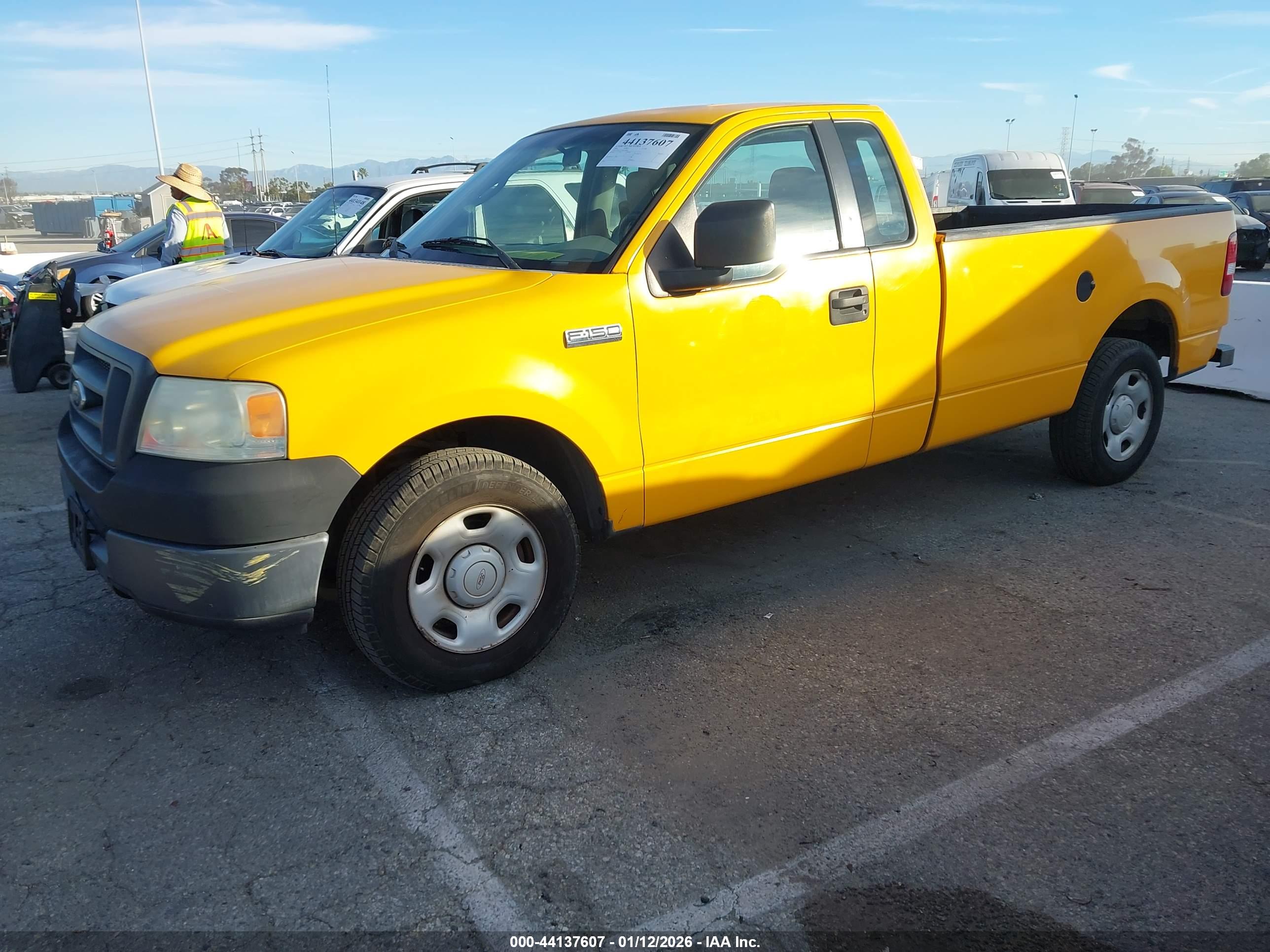 FORD F-150 image 2