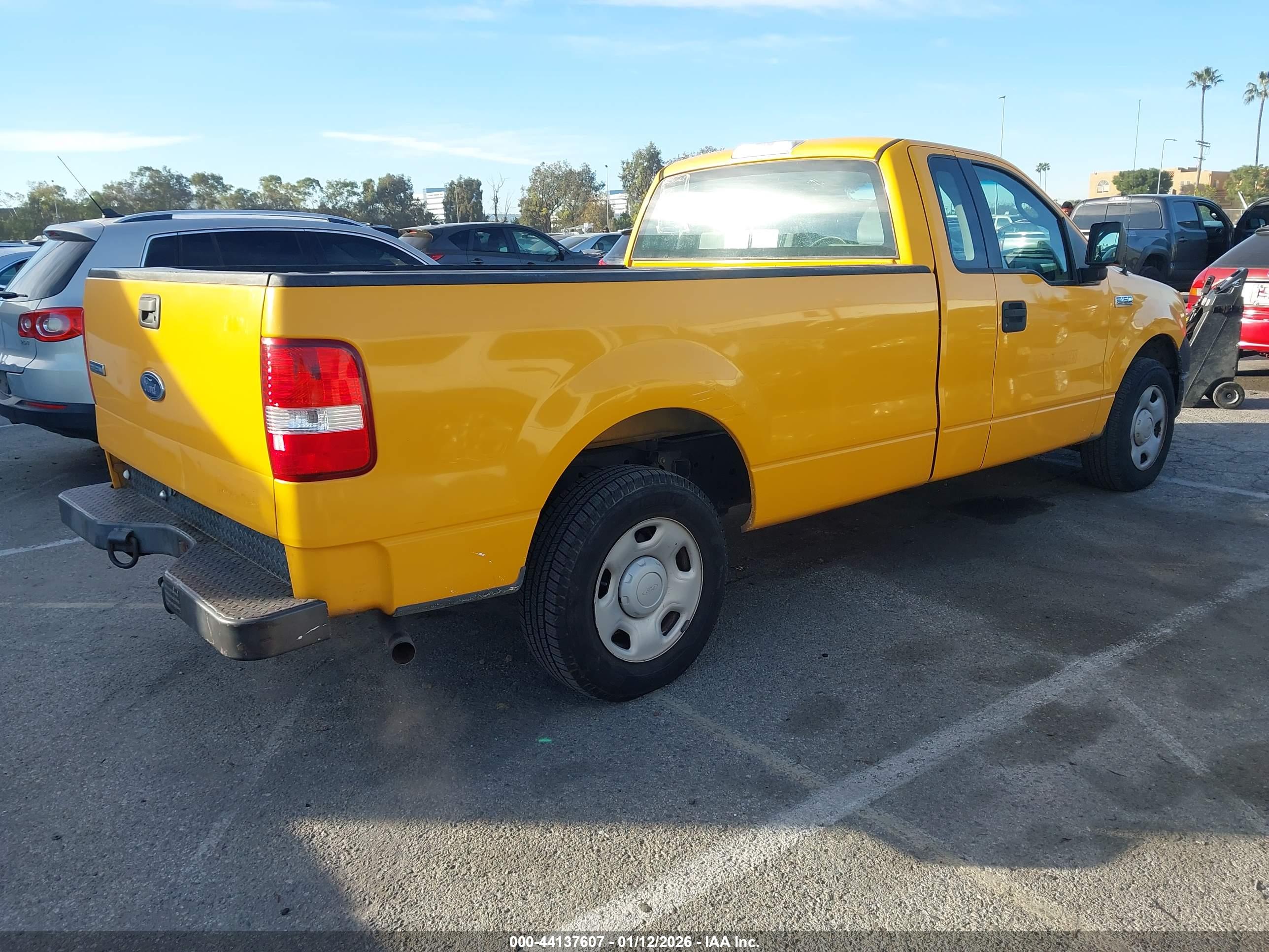 FORD F-150 image 4