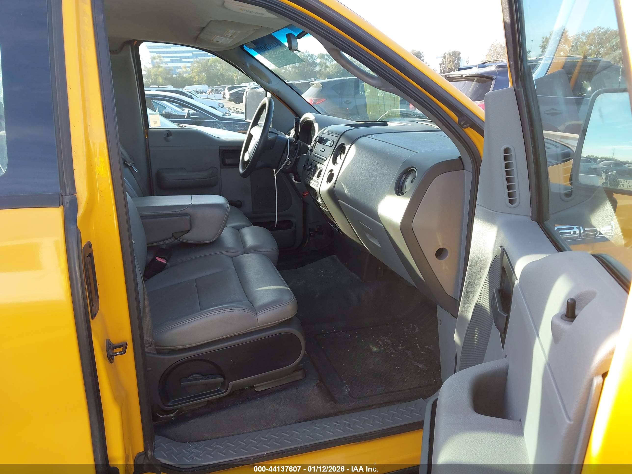 FORD F-150 image 5