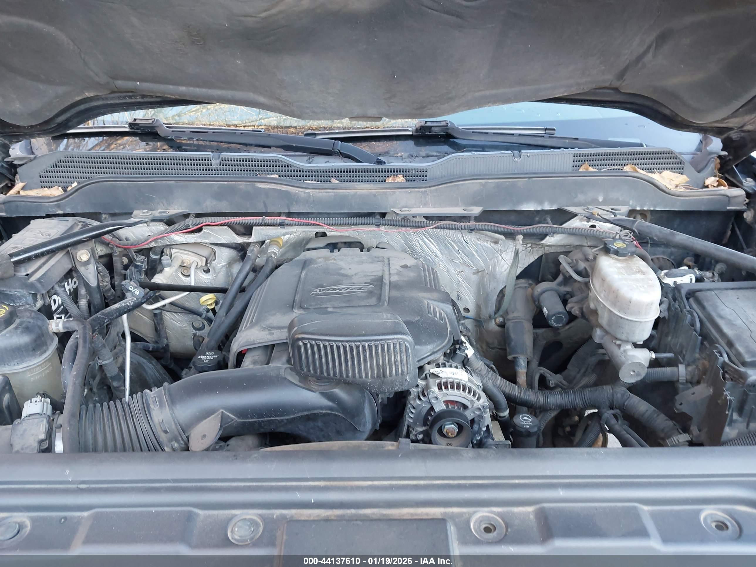 CHEVROLET SILVERADO image 10