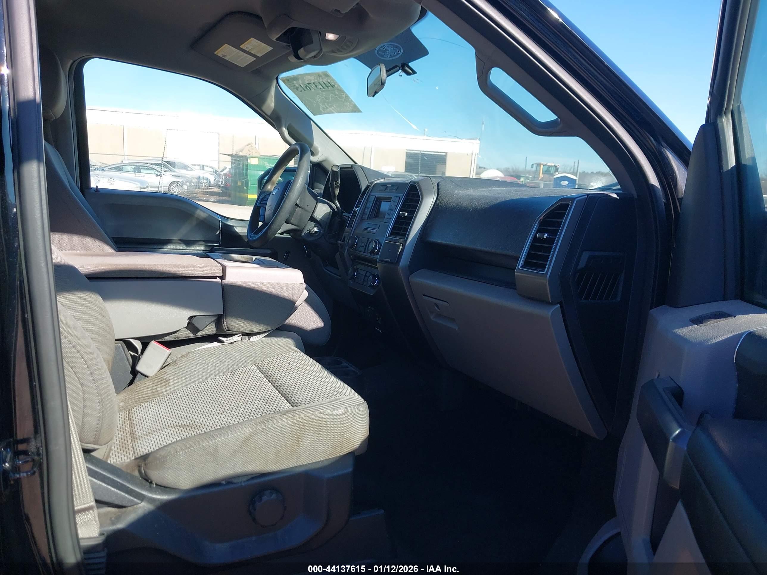 FORD F-150 image 5