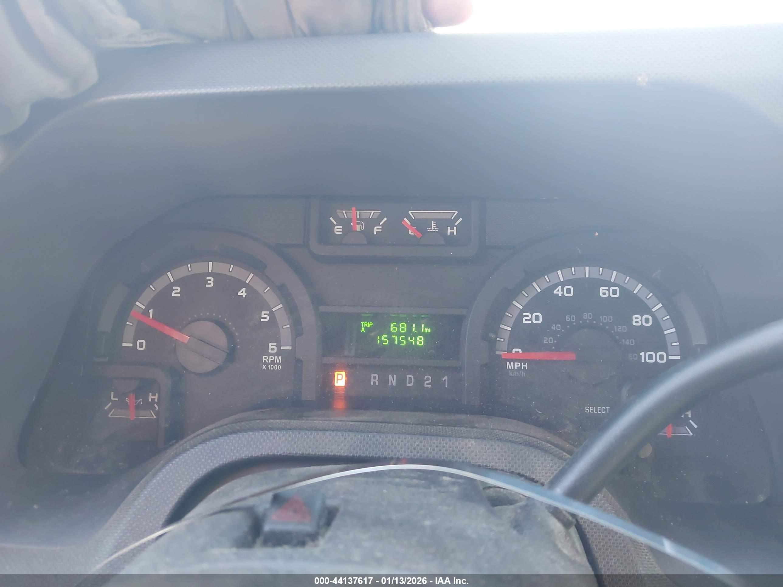 FORD E-150 image 7