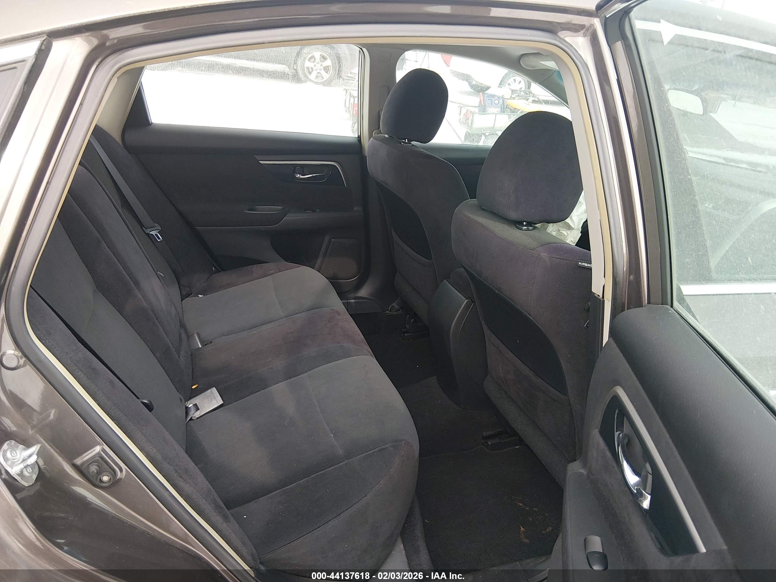 NISSAN ALTIMA image 8