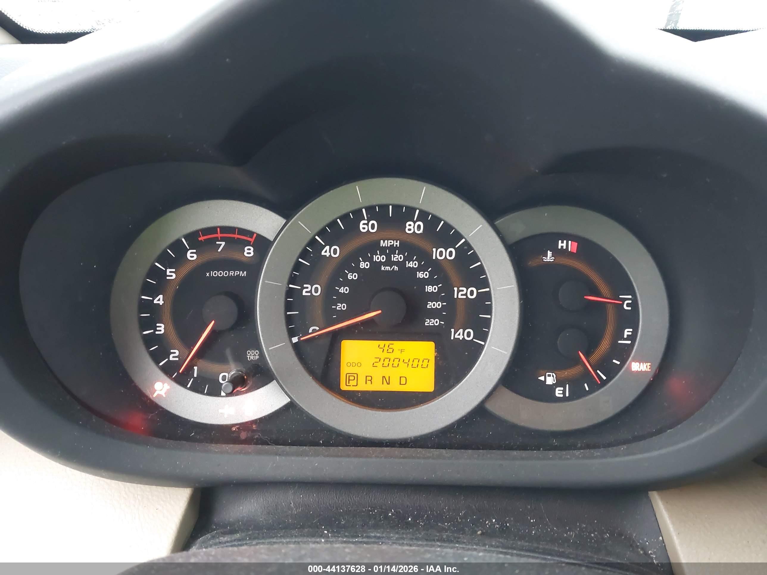 TOYOTA RAV4 image 7
