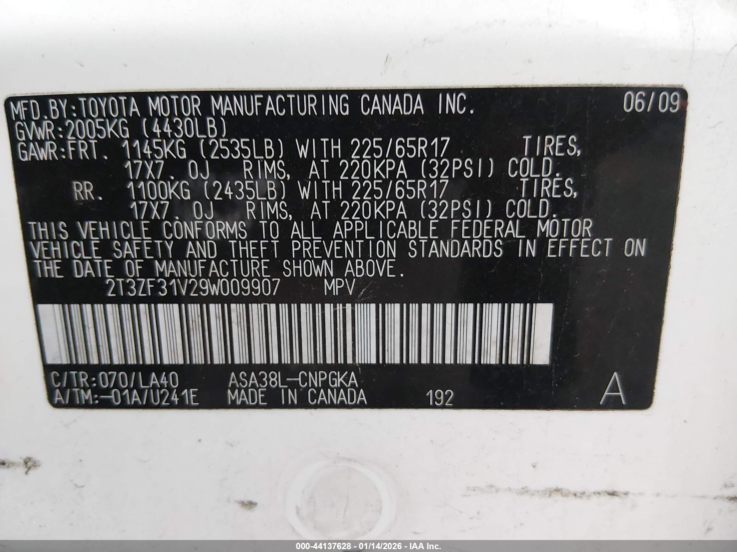TOYOTA RAV4 image 9