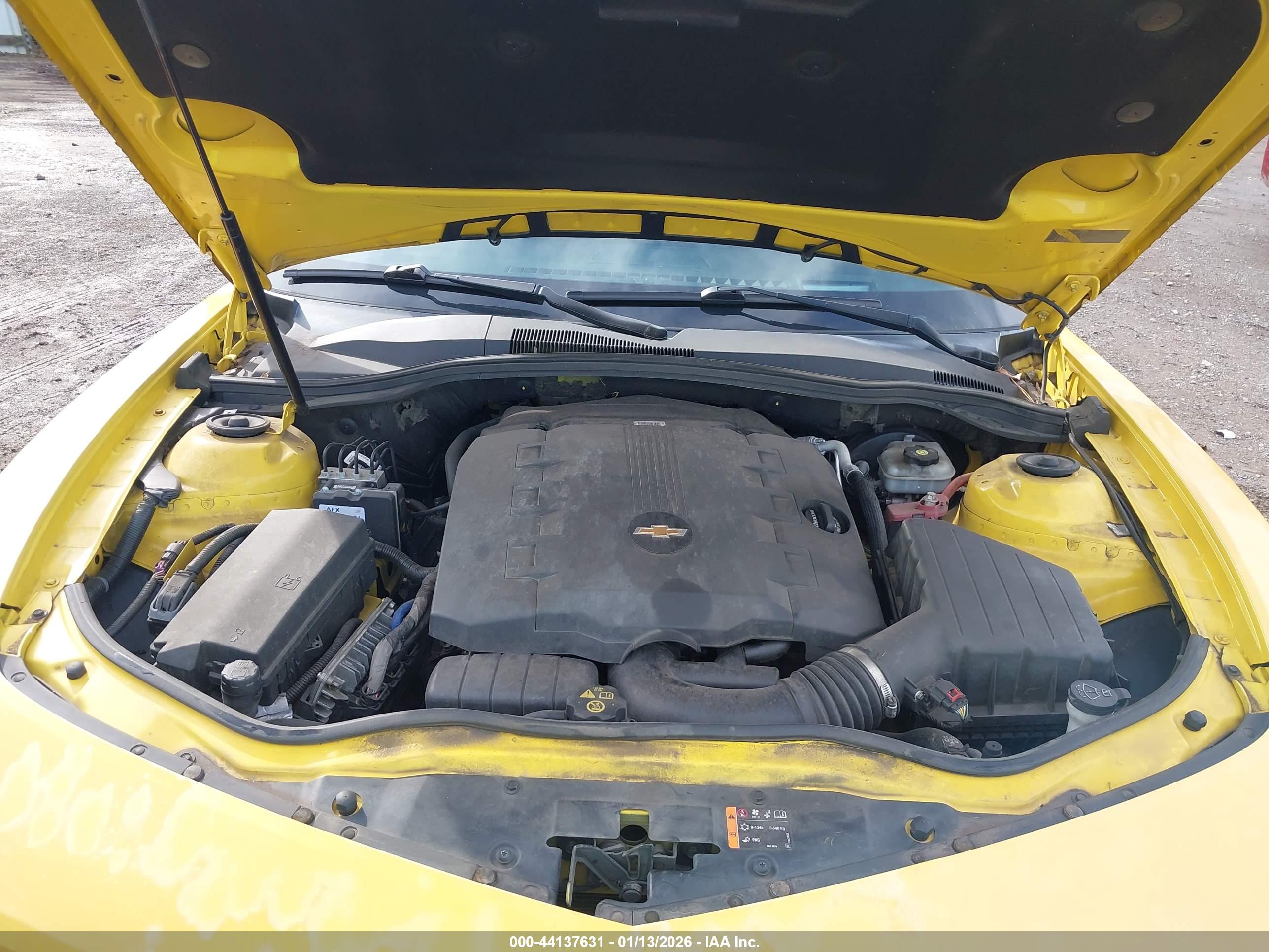 CHEVROLET CAMARO image 10