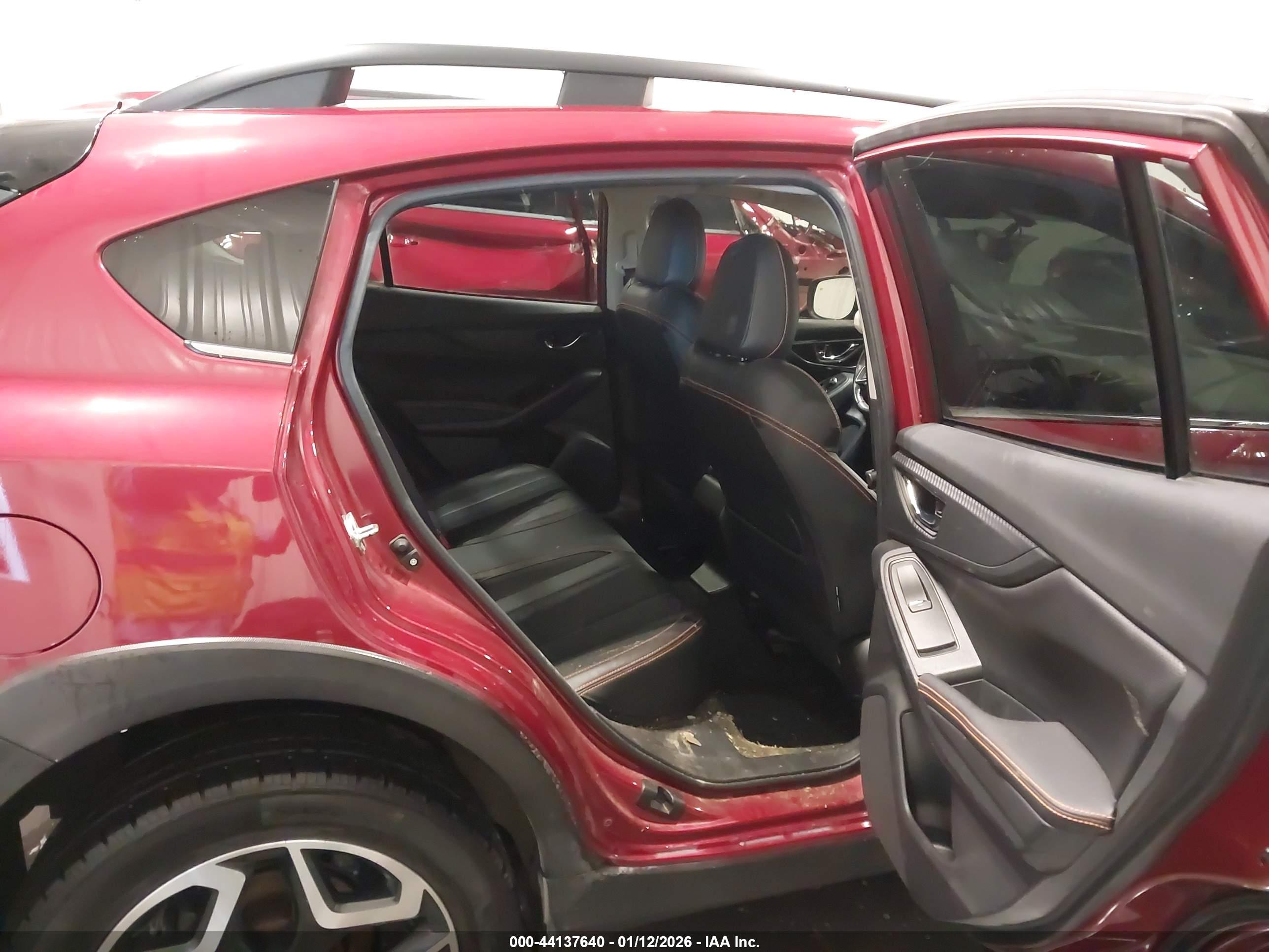 SUBARU CROSSTREK image 8