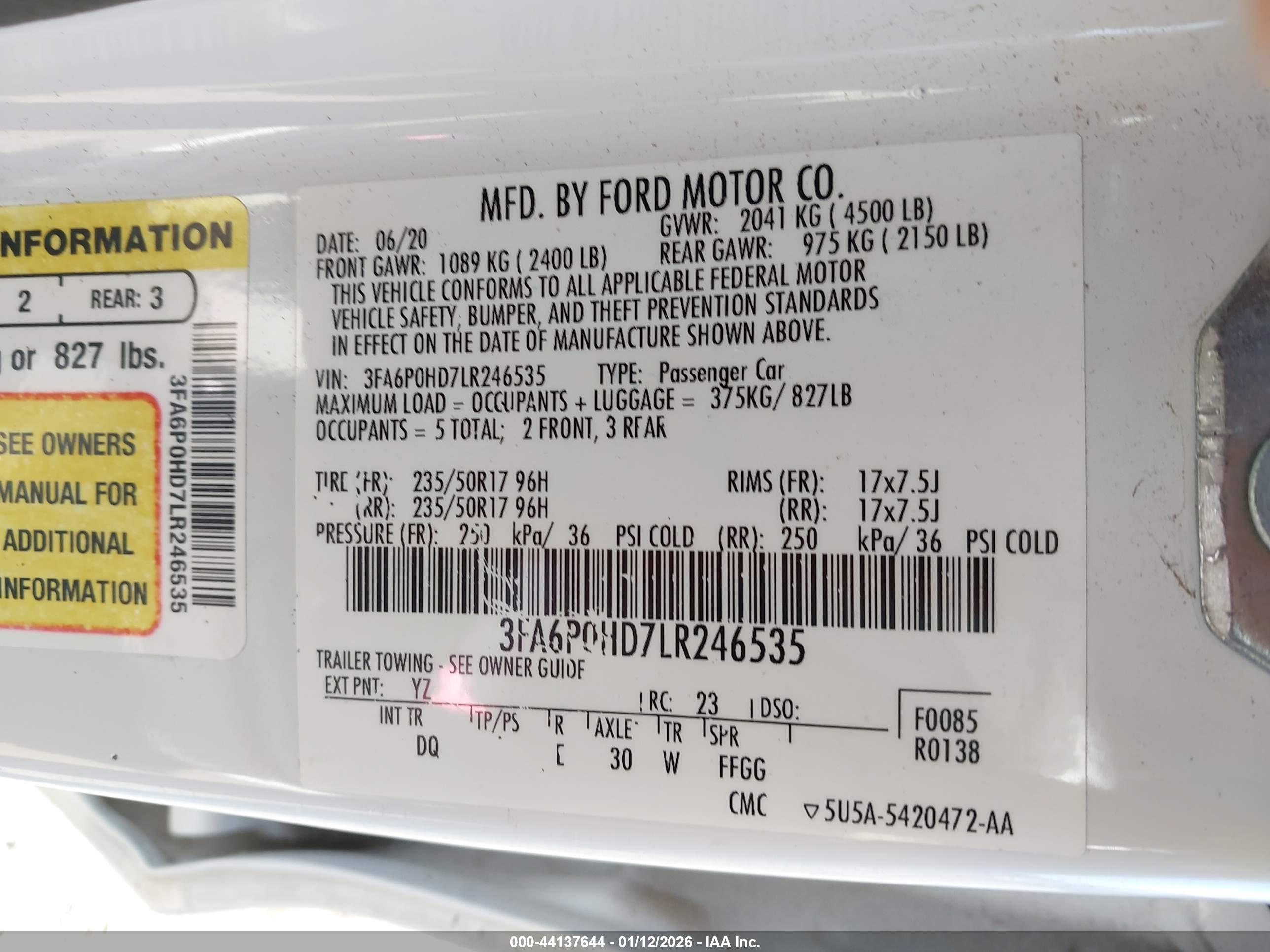 FORD FUSION image 9