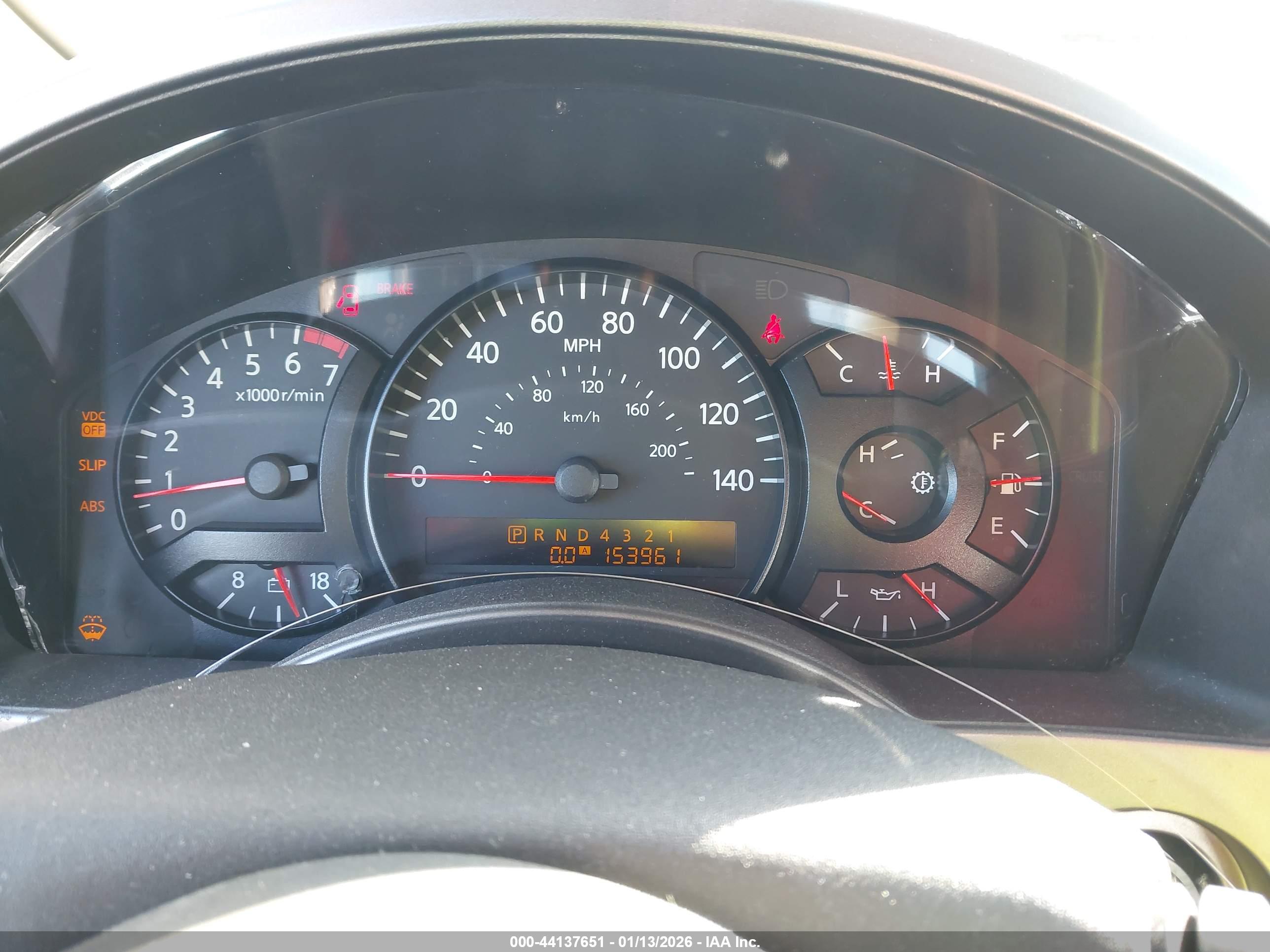 NISSAN TITAN image 7