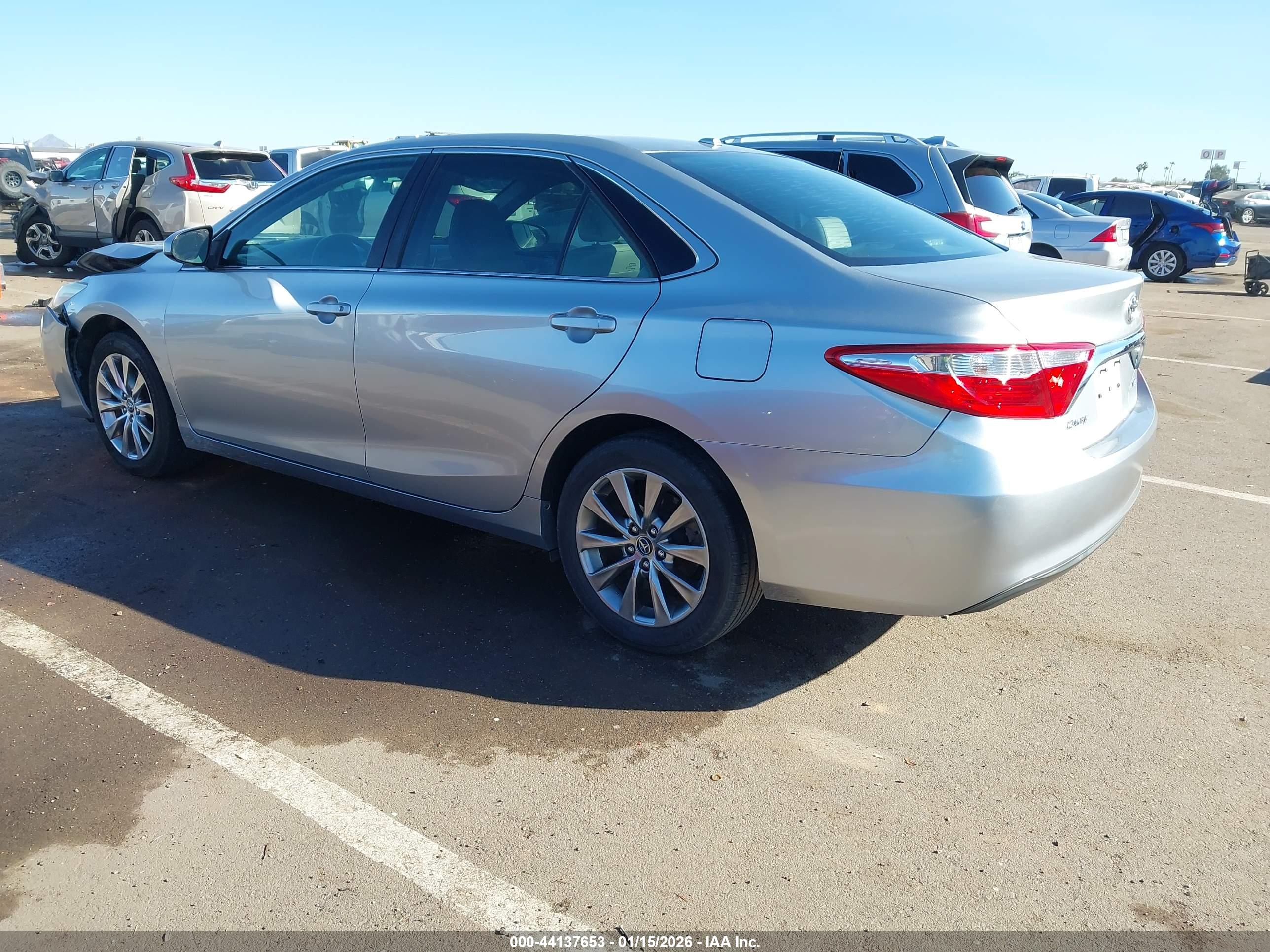 TOYOTA CAMRY image 3