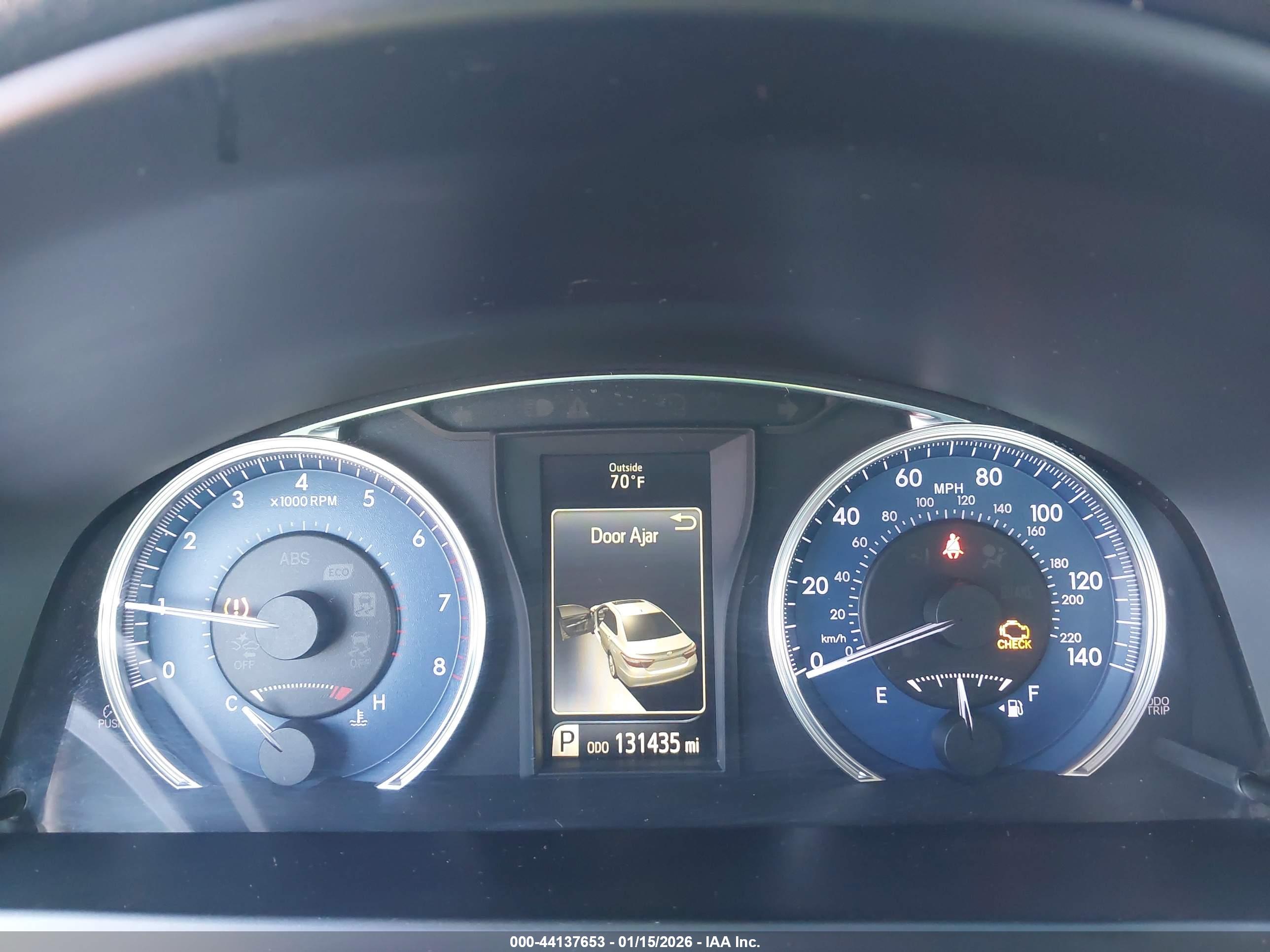 TOYOTA CAMRY image 7