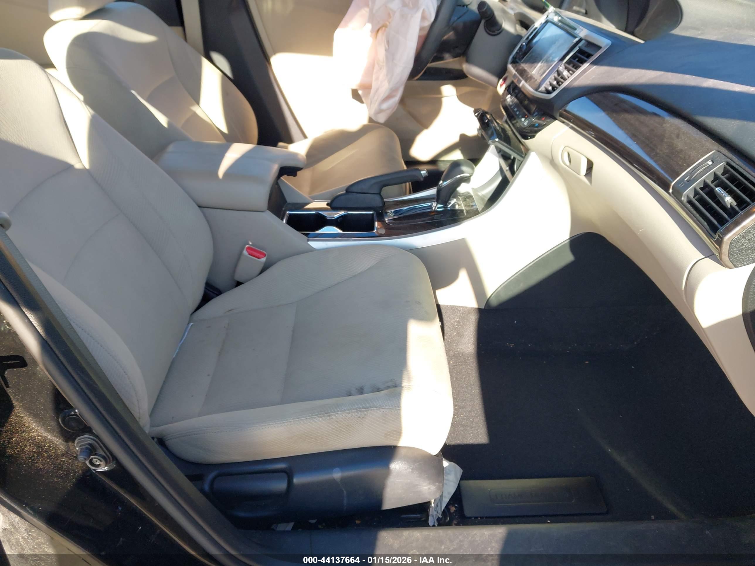 HONDA ACCORD image 5