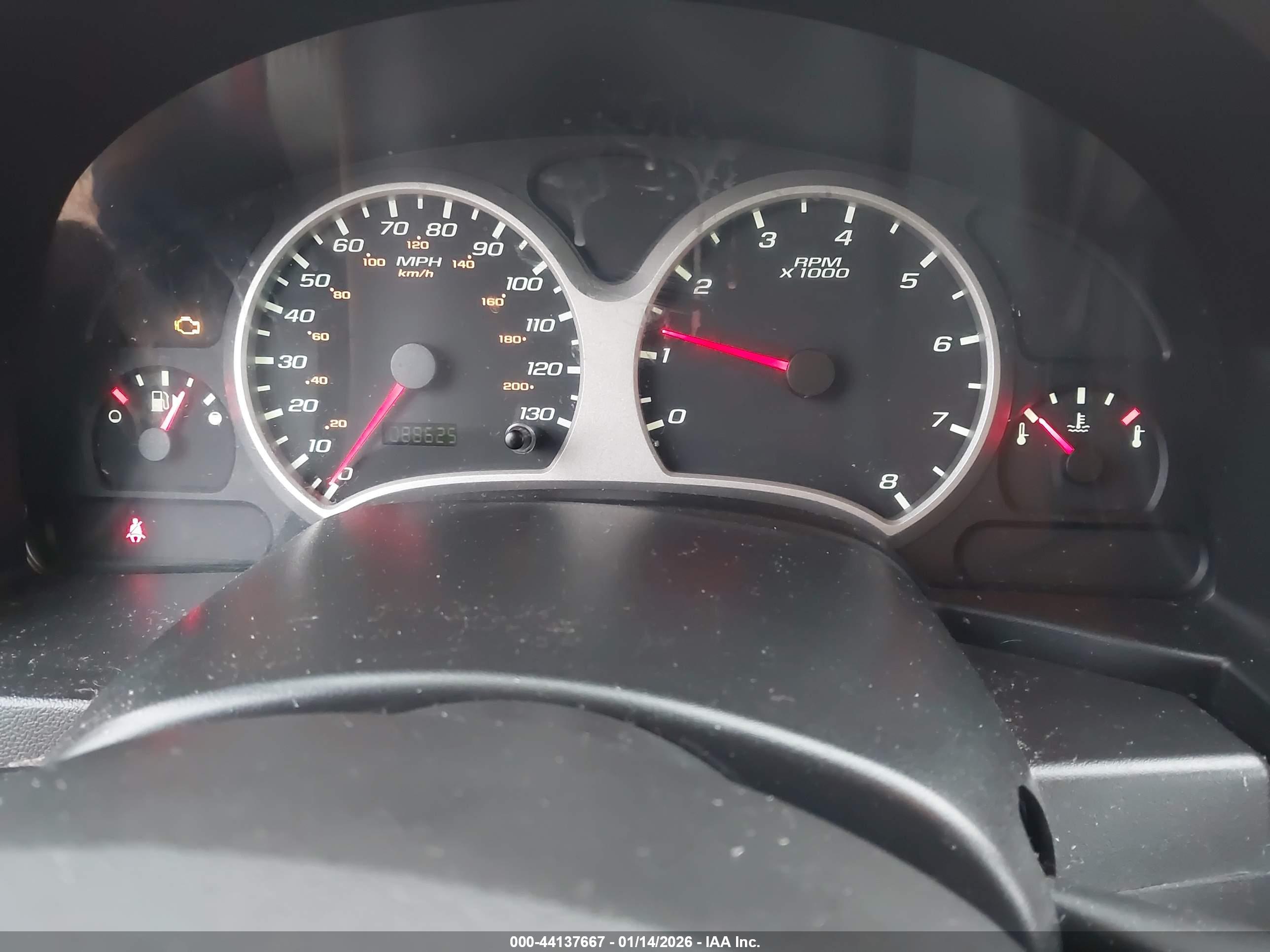 CHEVROLET EQUINOX image 7