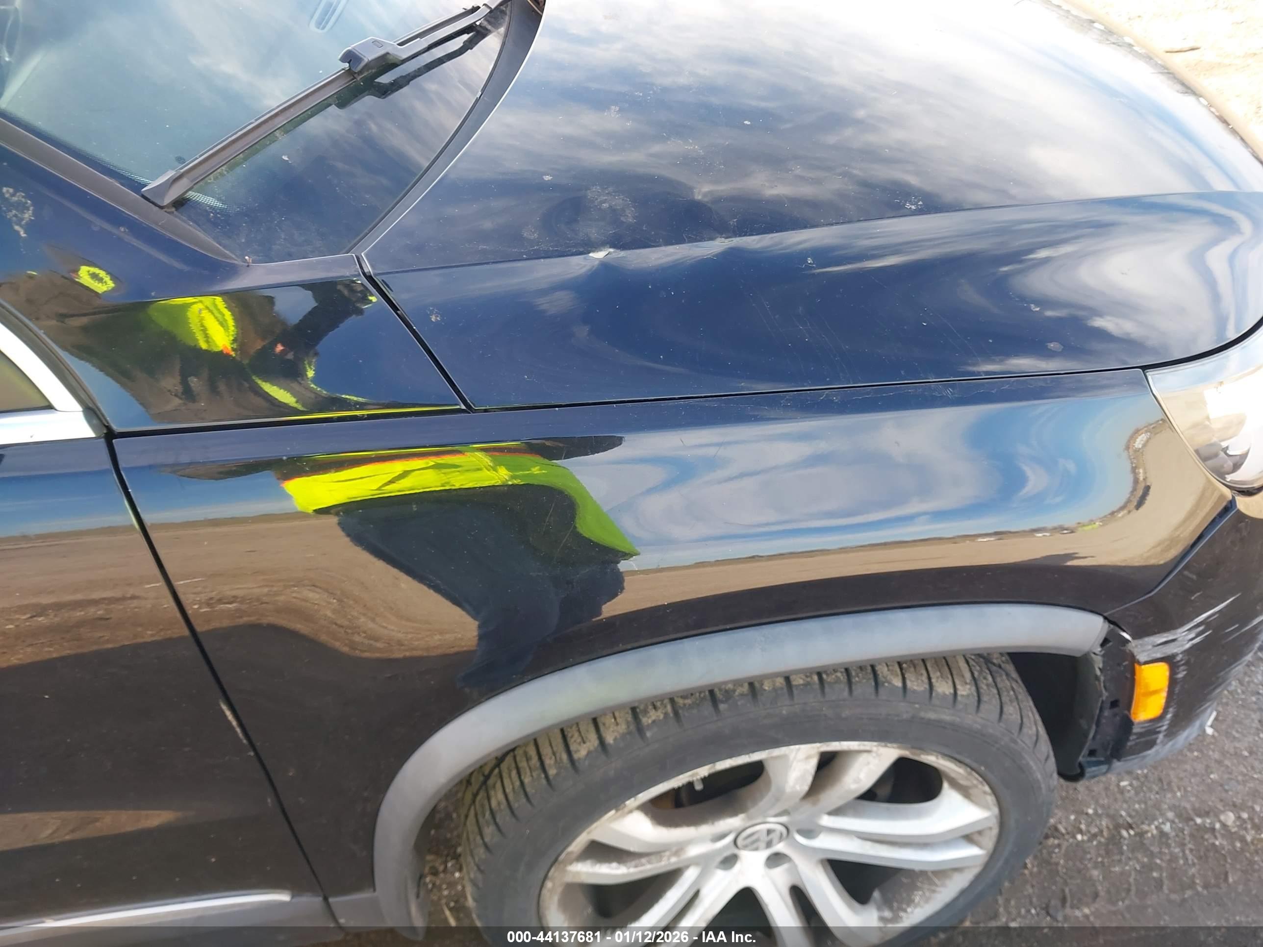 VOLKSWAGEN TIGUAN image 6