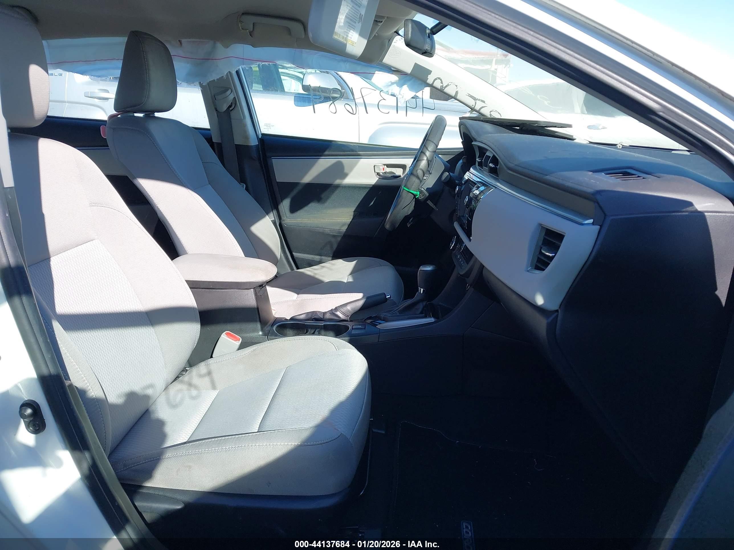 TOYOTA COROLLA image 5