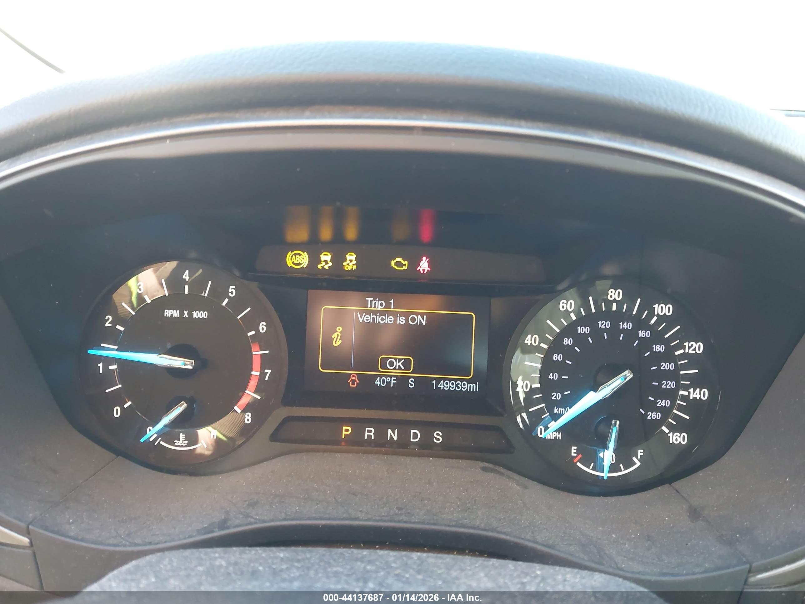 FORD FUSION image 7