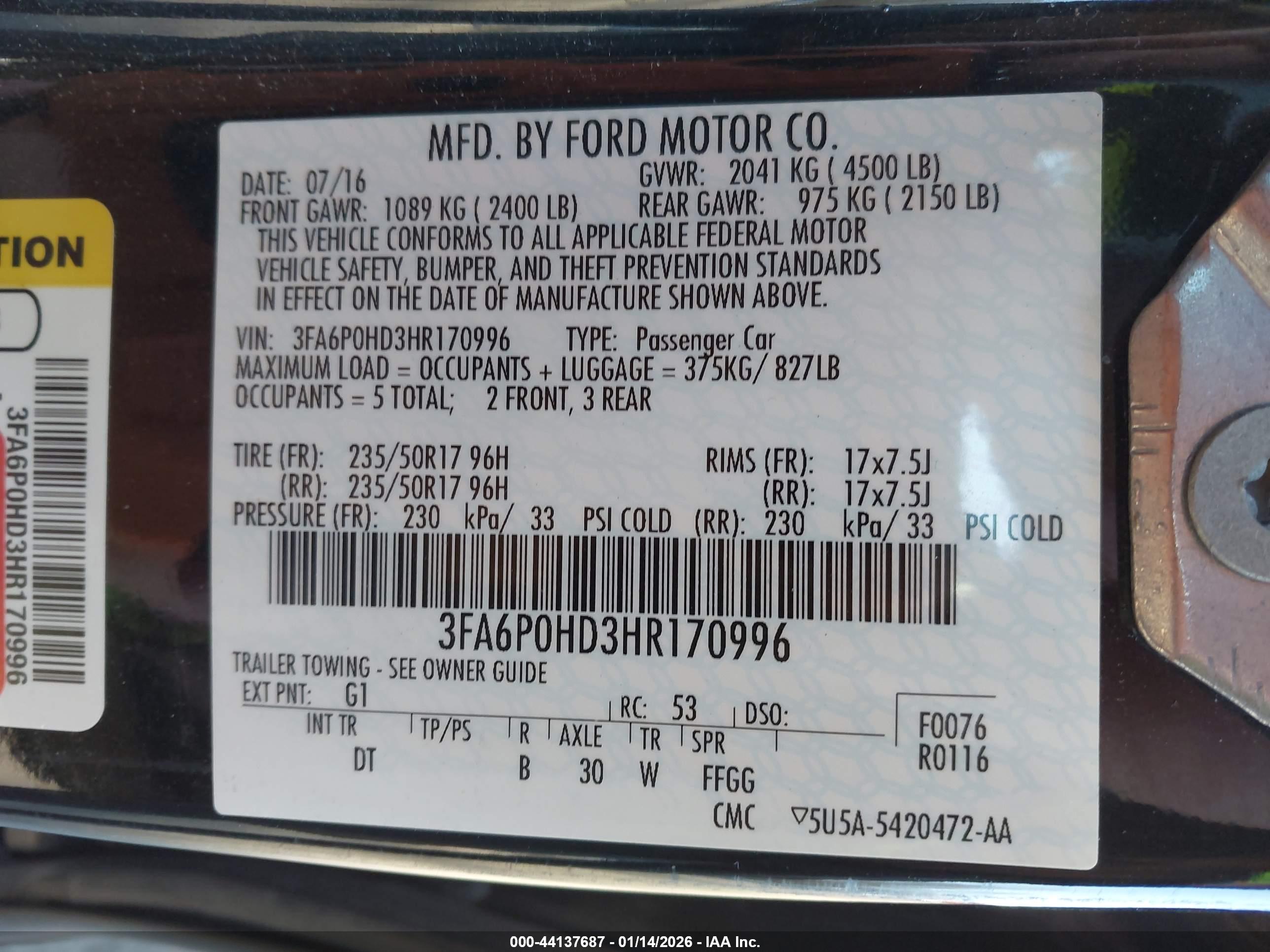 FORD FUSION image 9