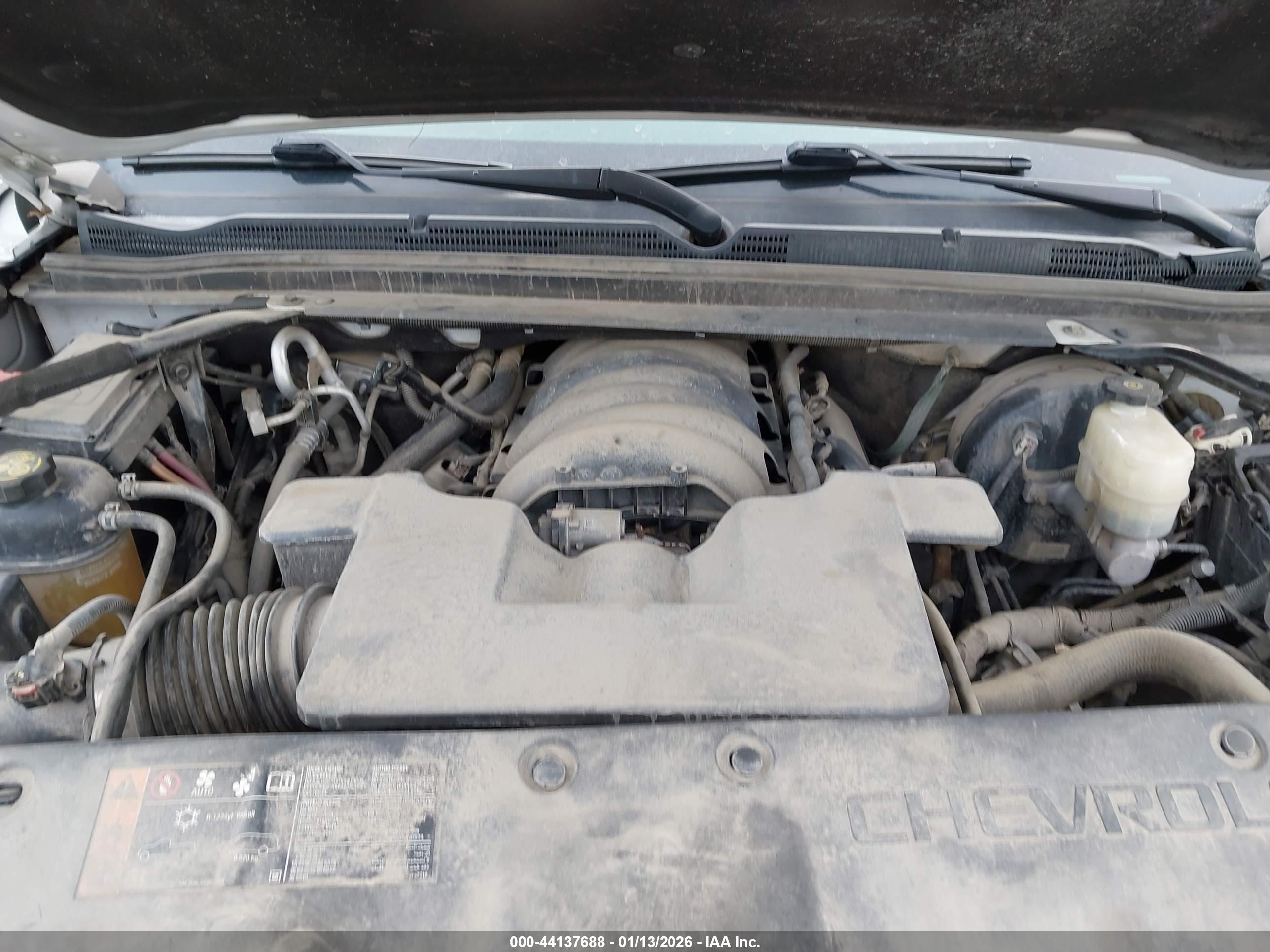 CHEVROLET SUBURBAN image 10