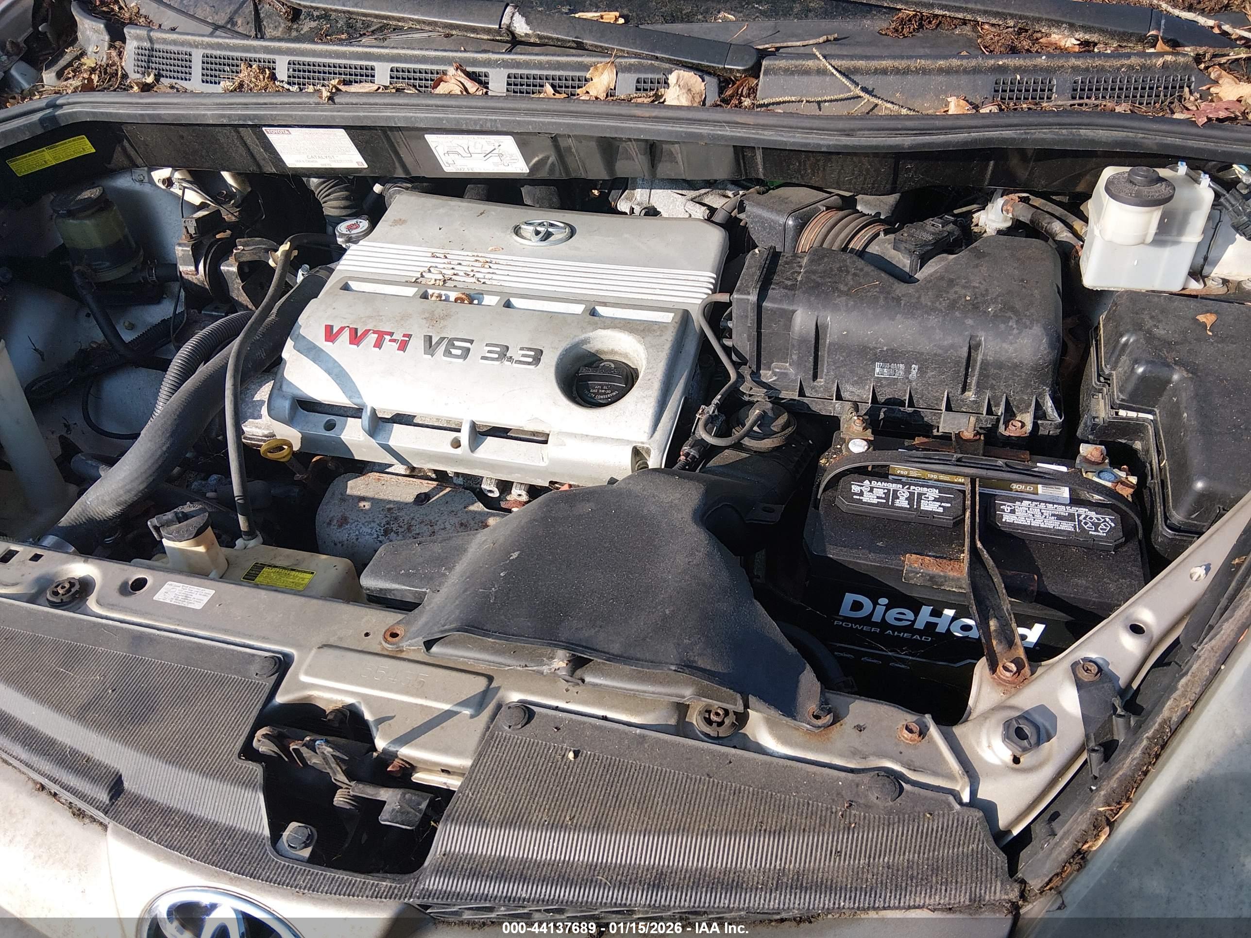 TOYOTA SIENNA image 10