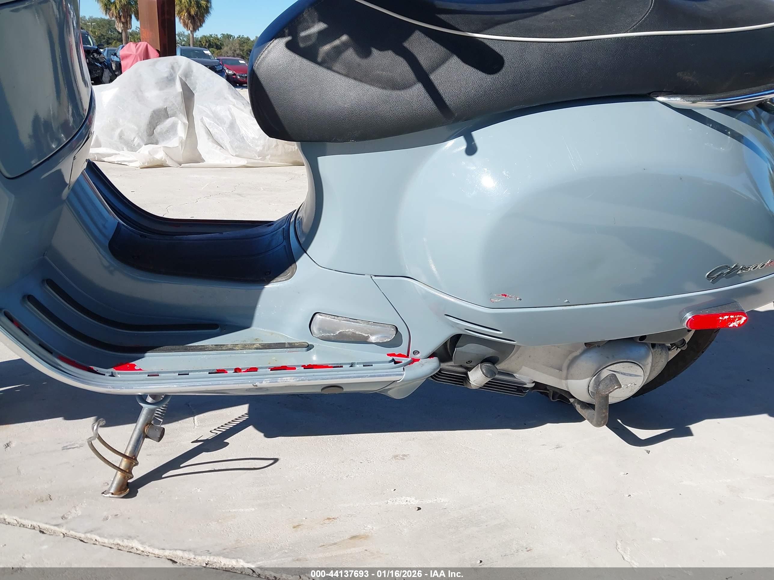 VESPA GTS image 9