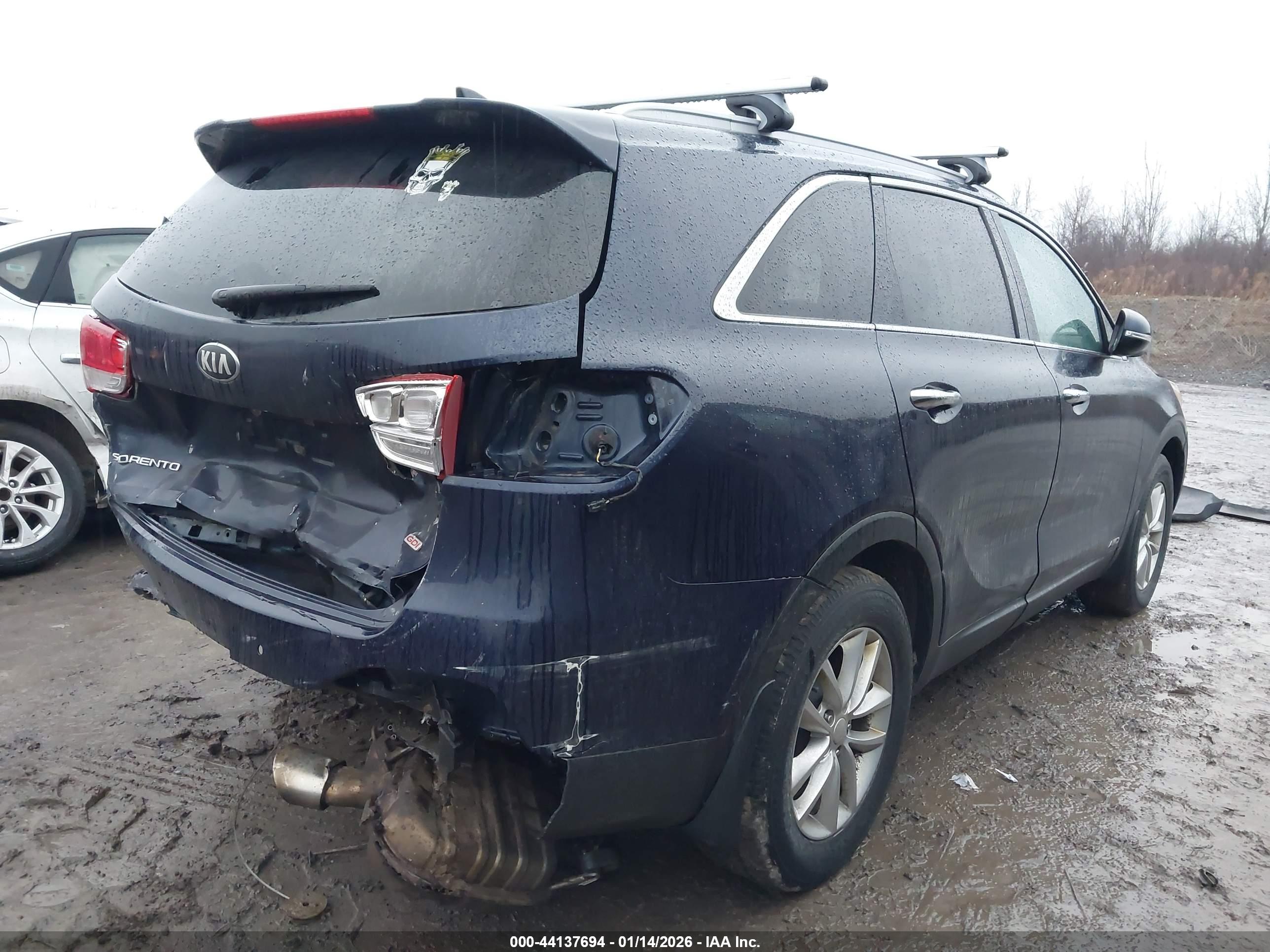 KIA SORENTO image 4