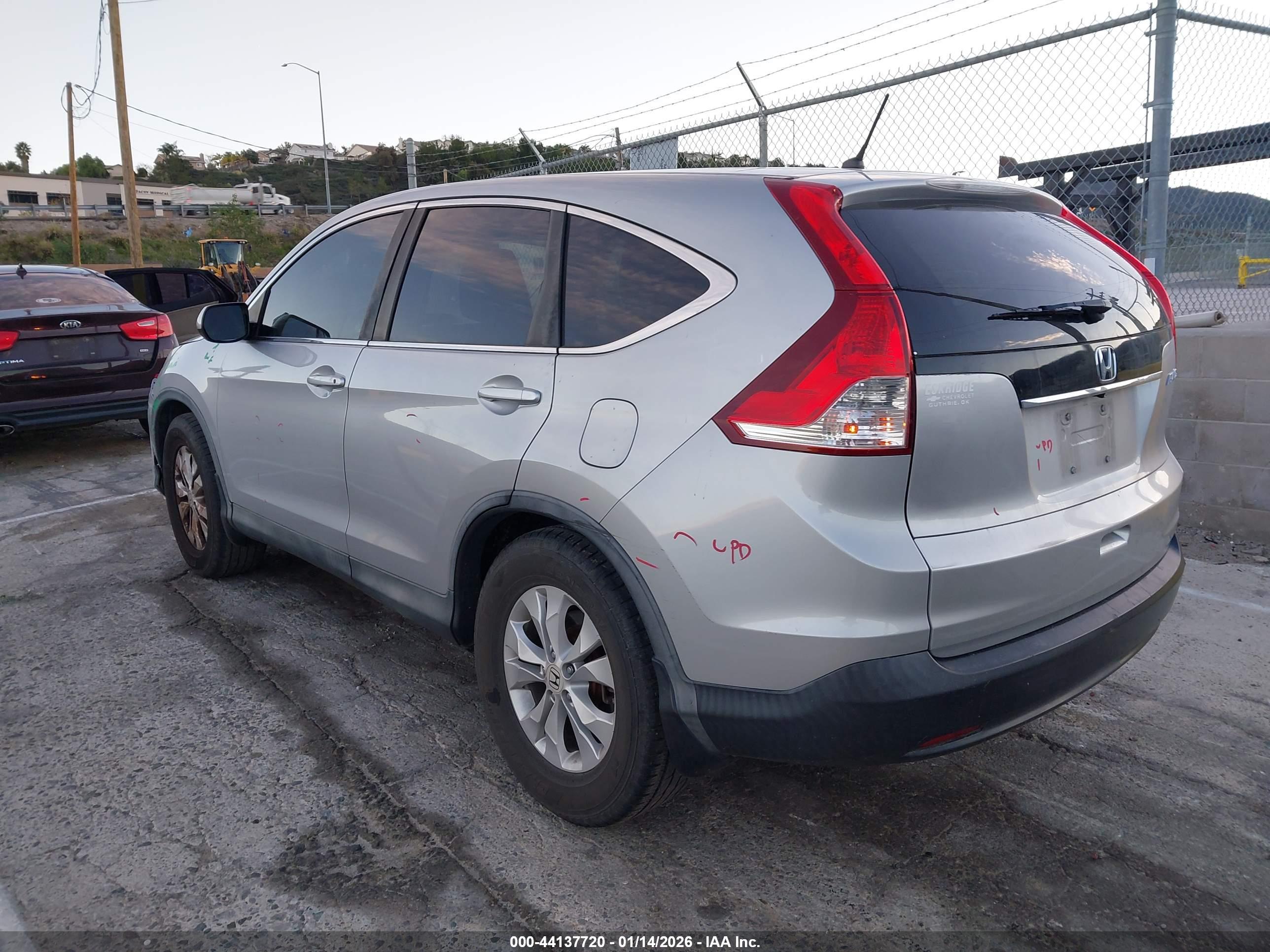 HONDA CR-V image 3