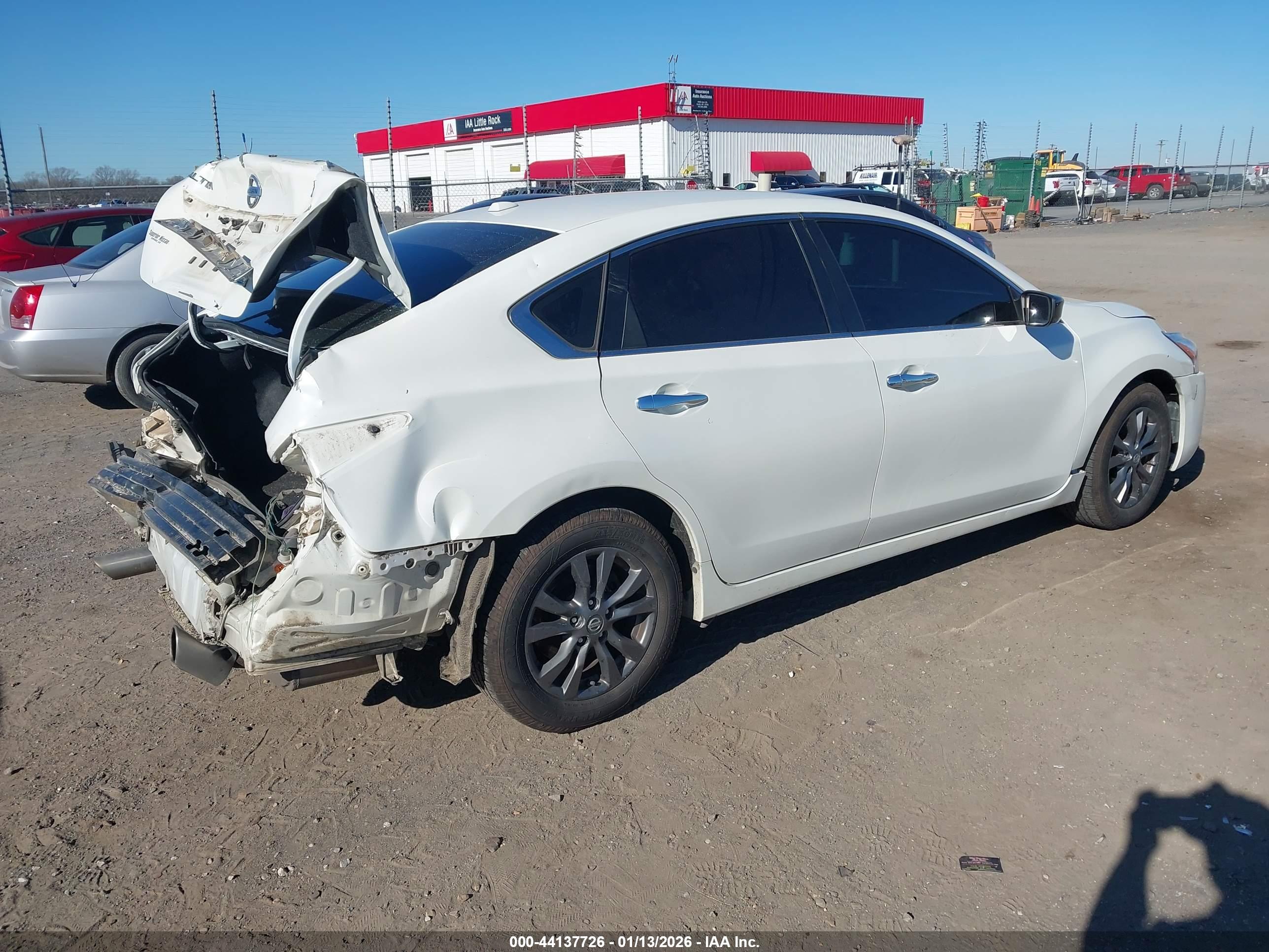 NISSAN ALTIMA image 4