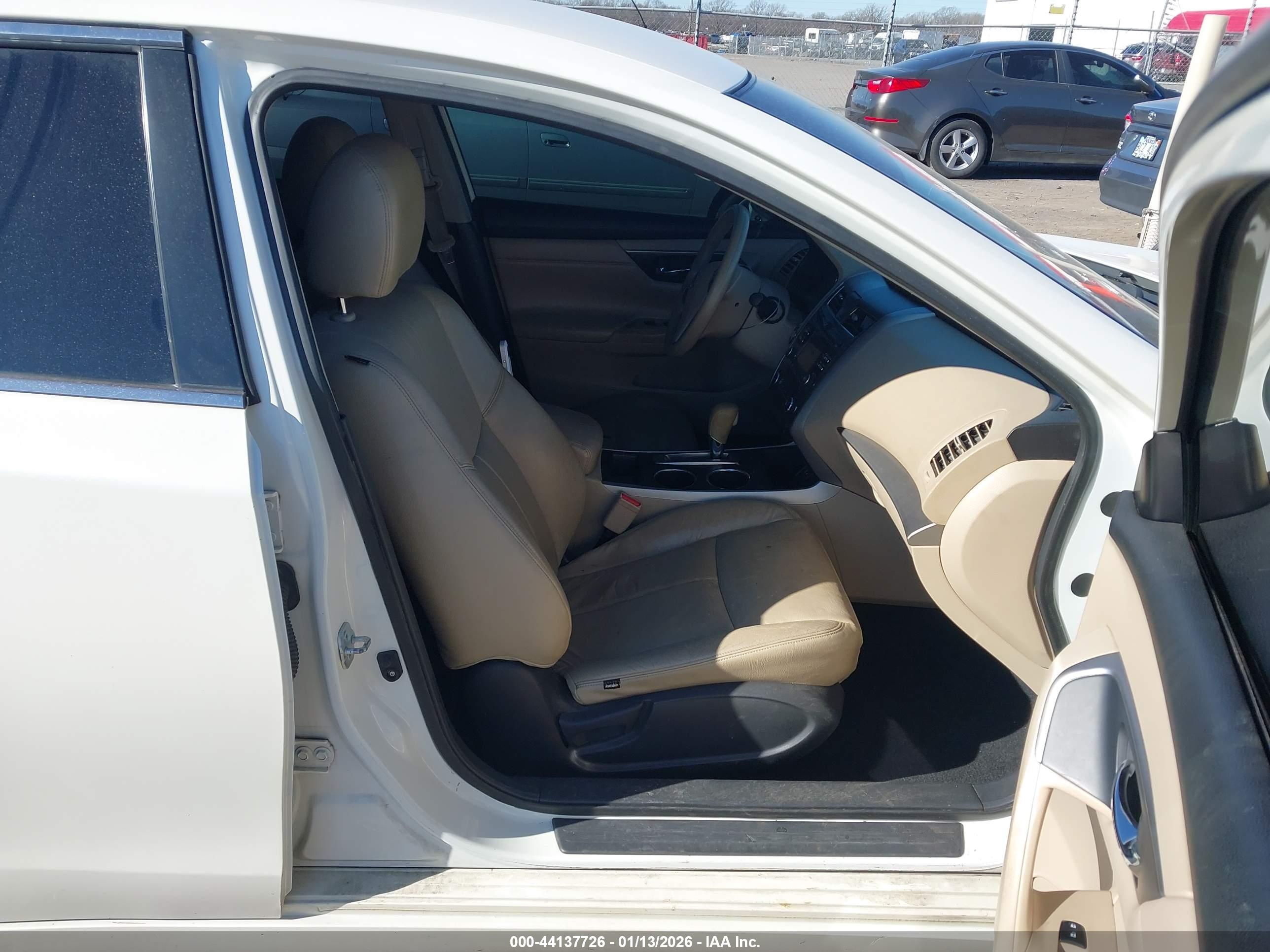 NISSAN ALTIMA image 5