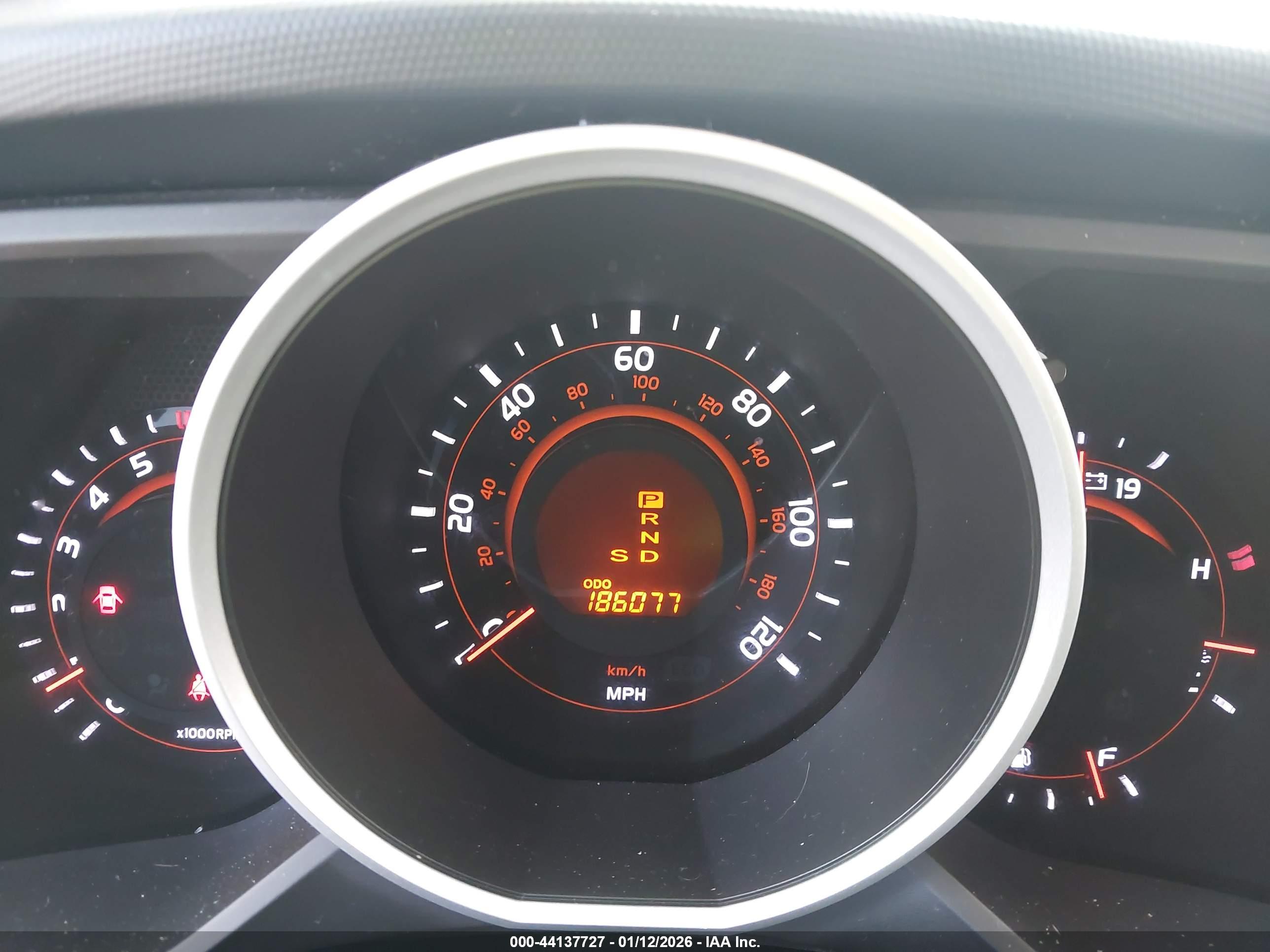 TOYOTA 4RUNNER image 7