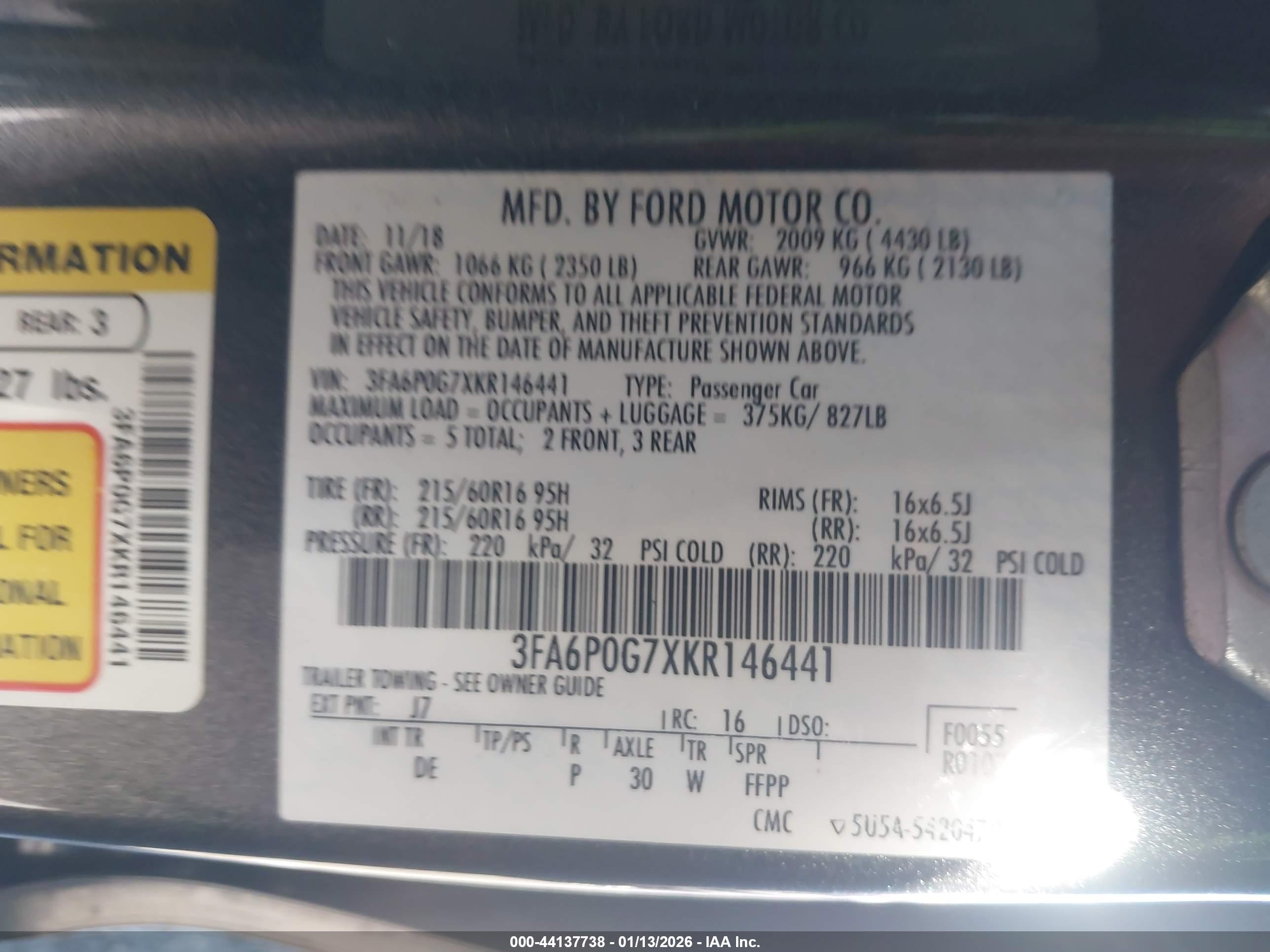 FORD FUSION image 9