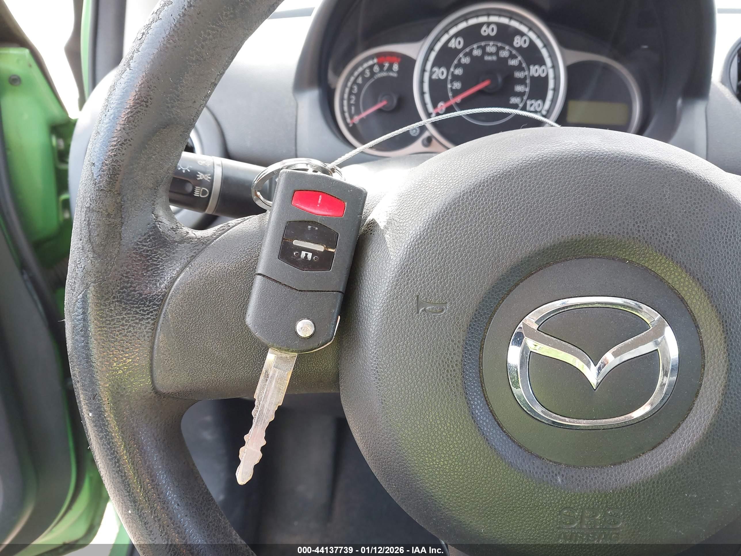 MAZDA MAZDA2 image 11