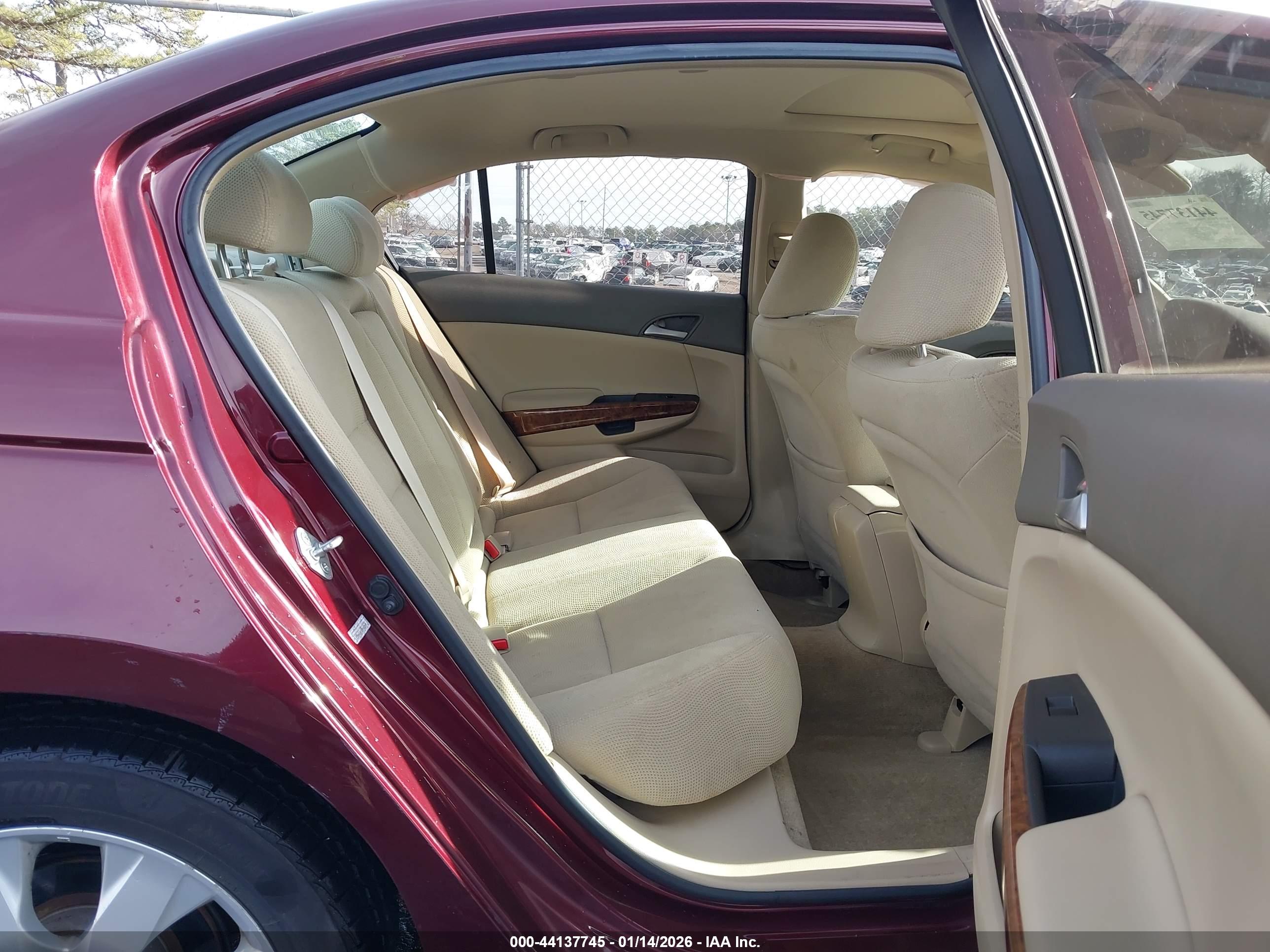 HONDA ACCORD image 8