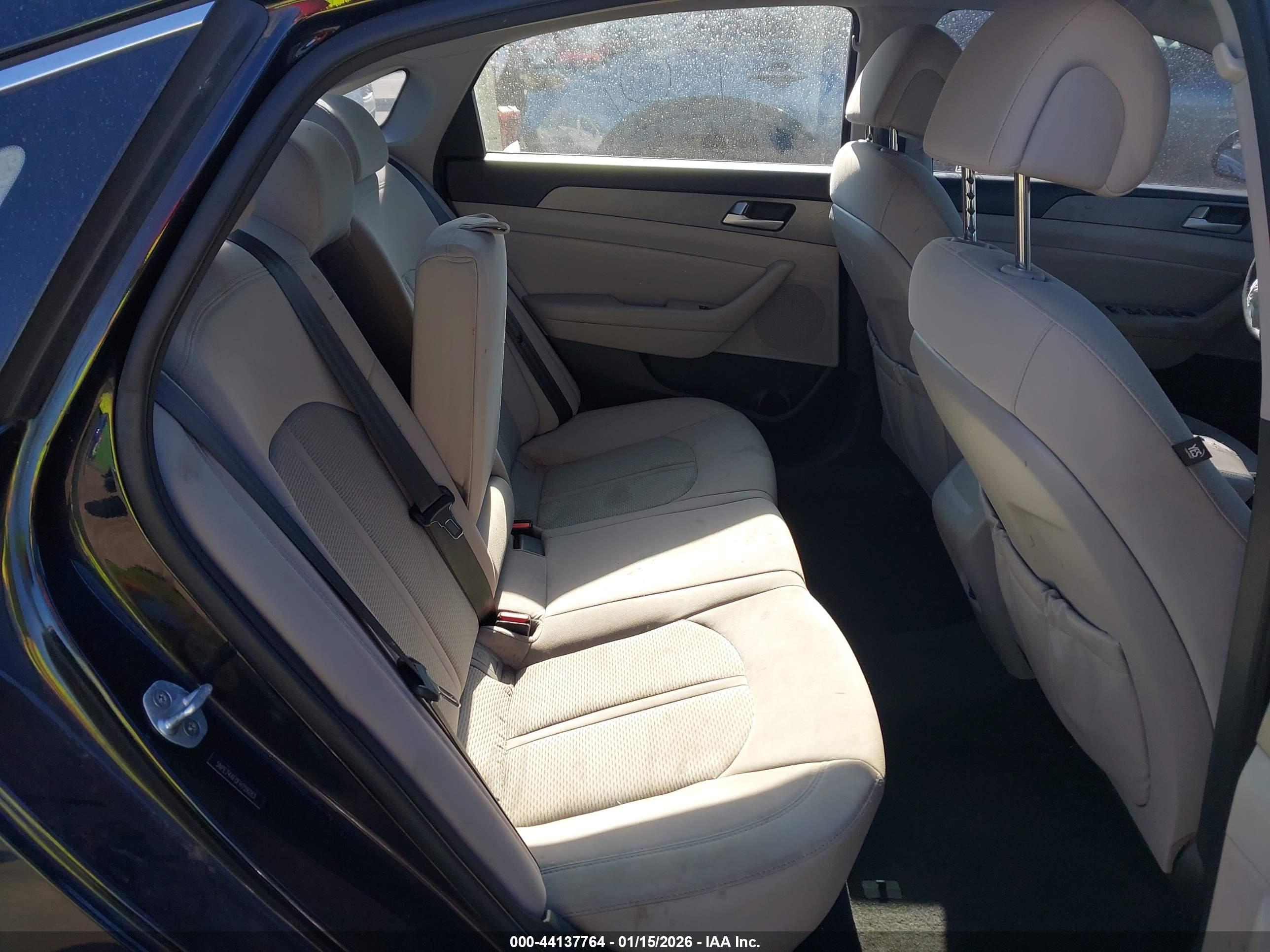 HYUNDAI SONATA image 8