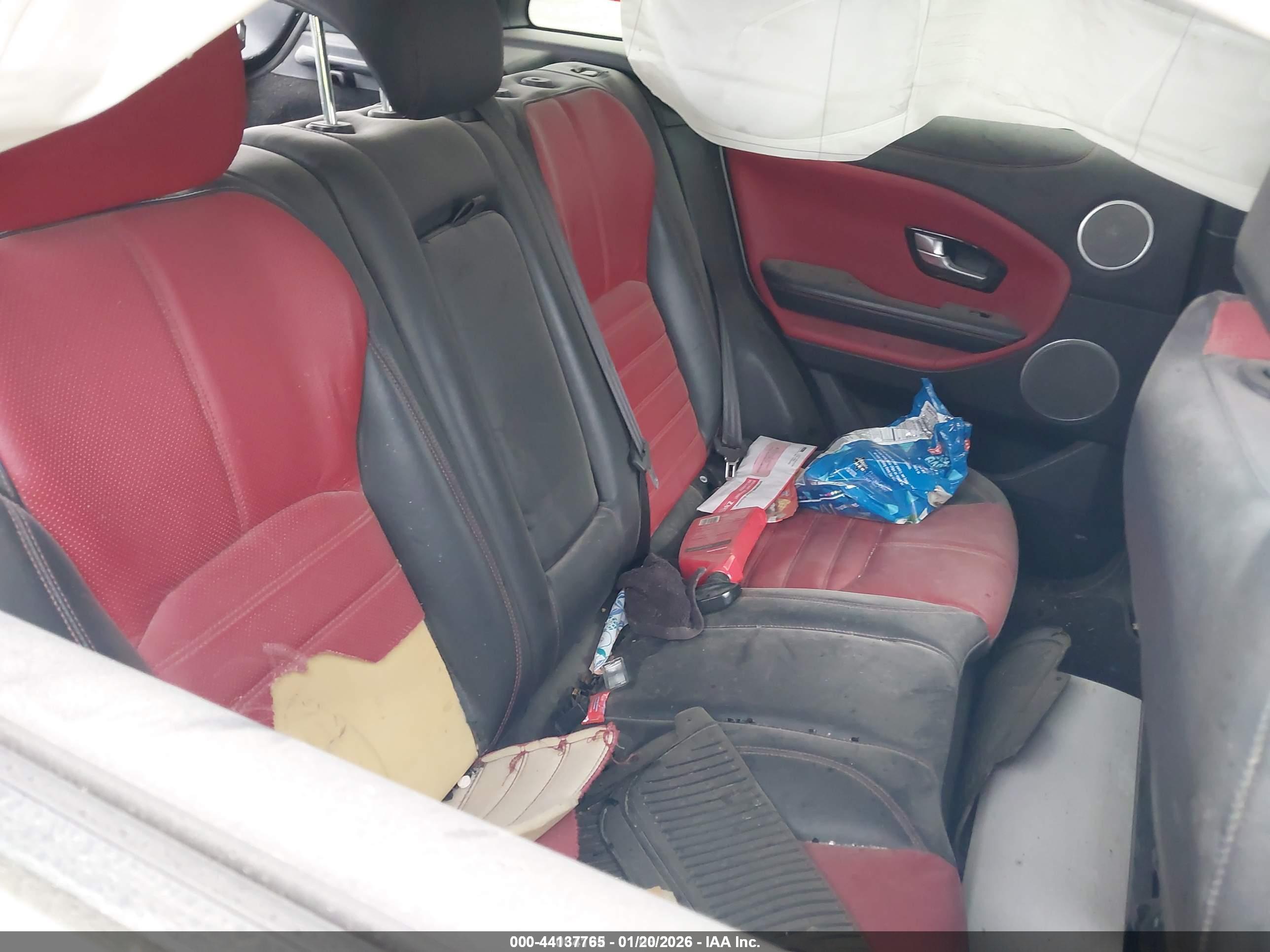 LAND ROVER image 8