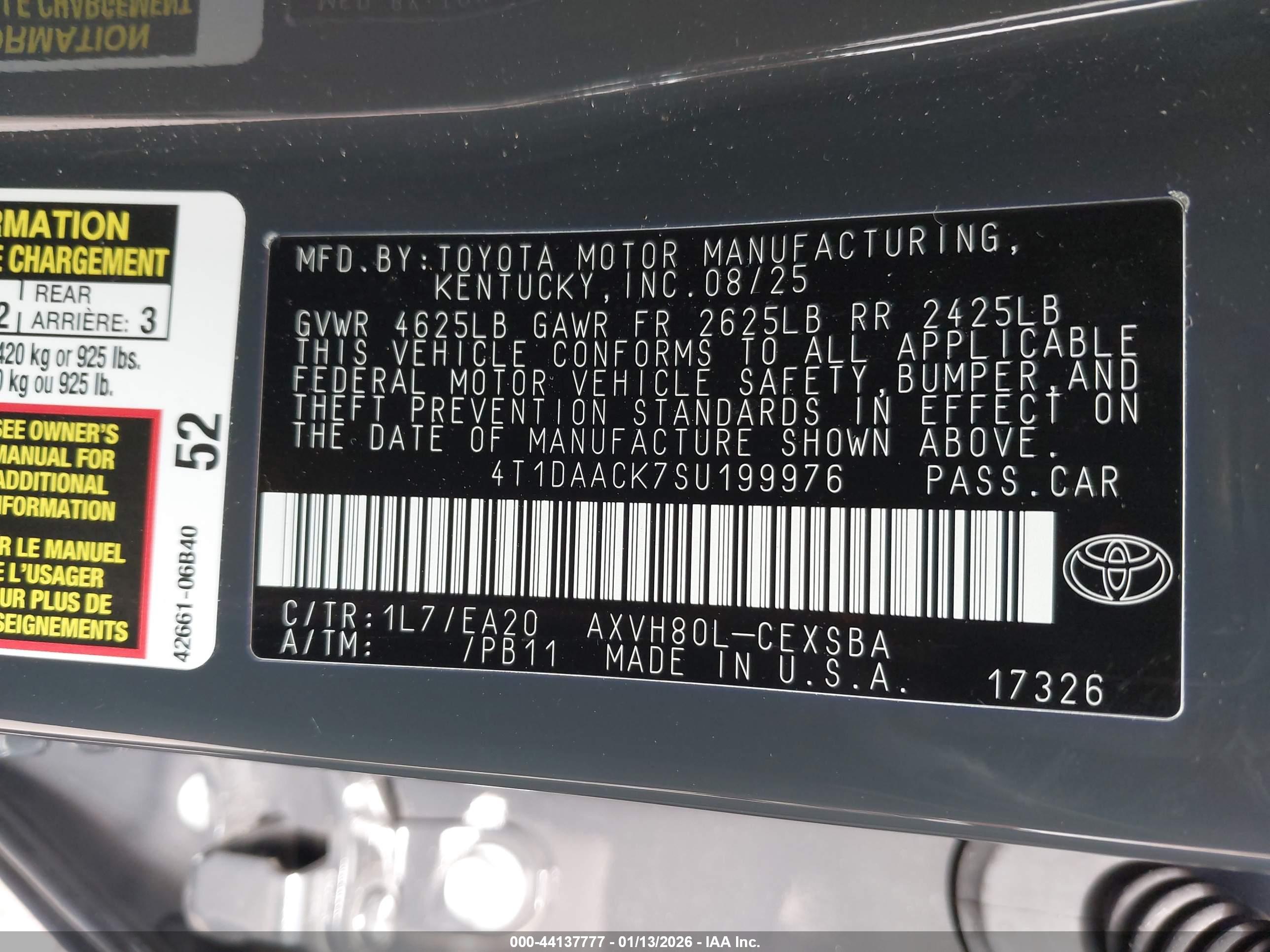 TOYOTA CAMRY image 9