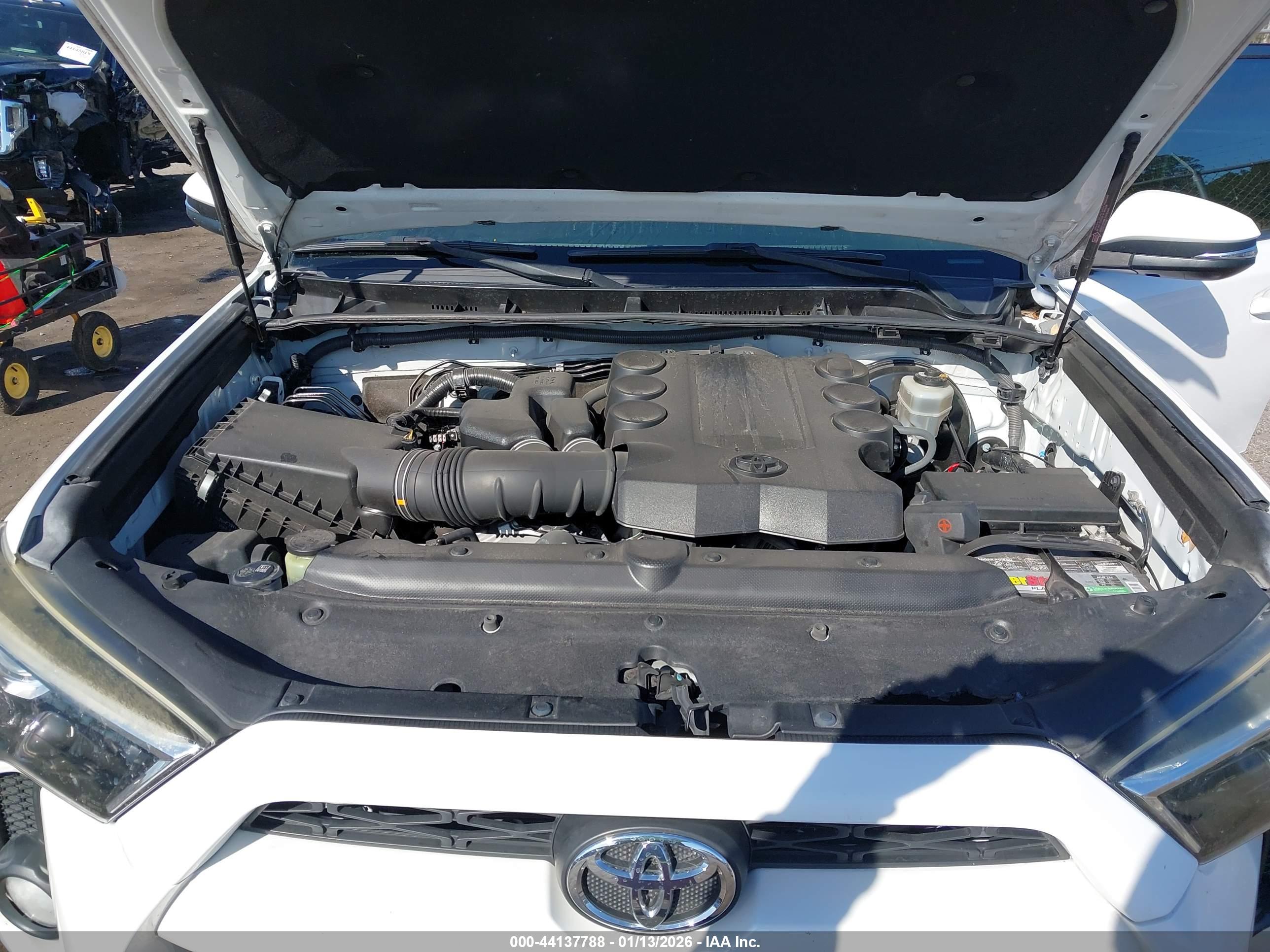 TOYOTA 4RUNNER image 10