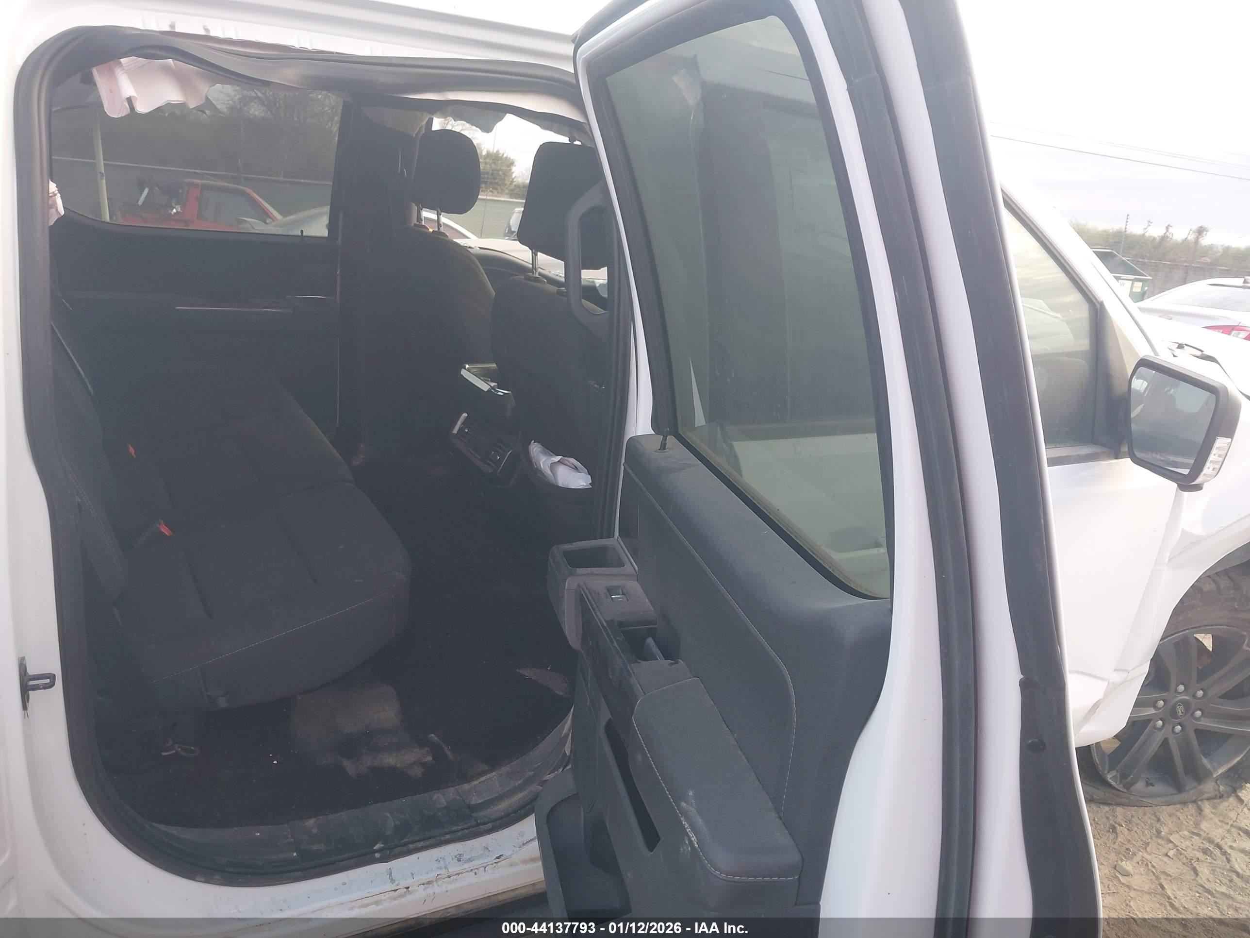 FORD F-150 image 8