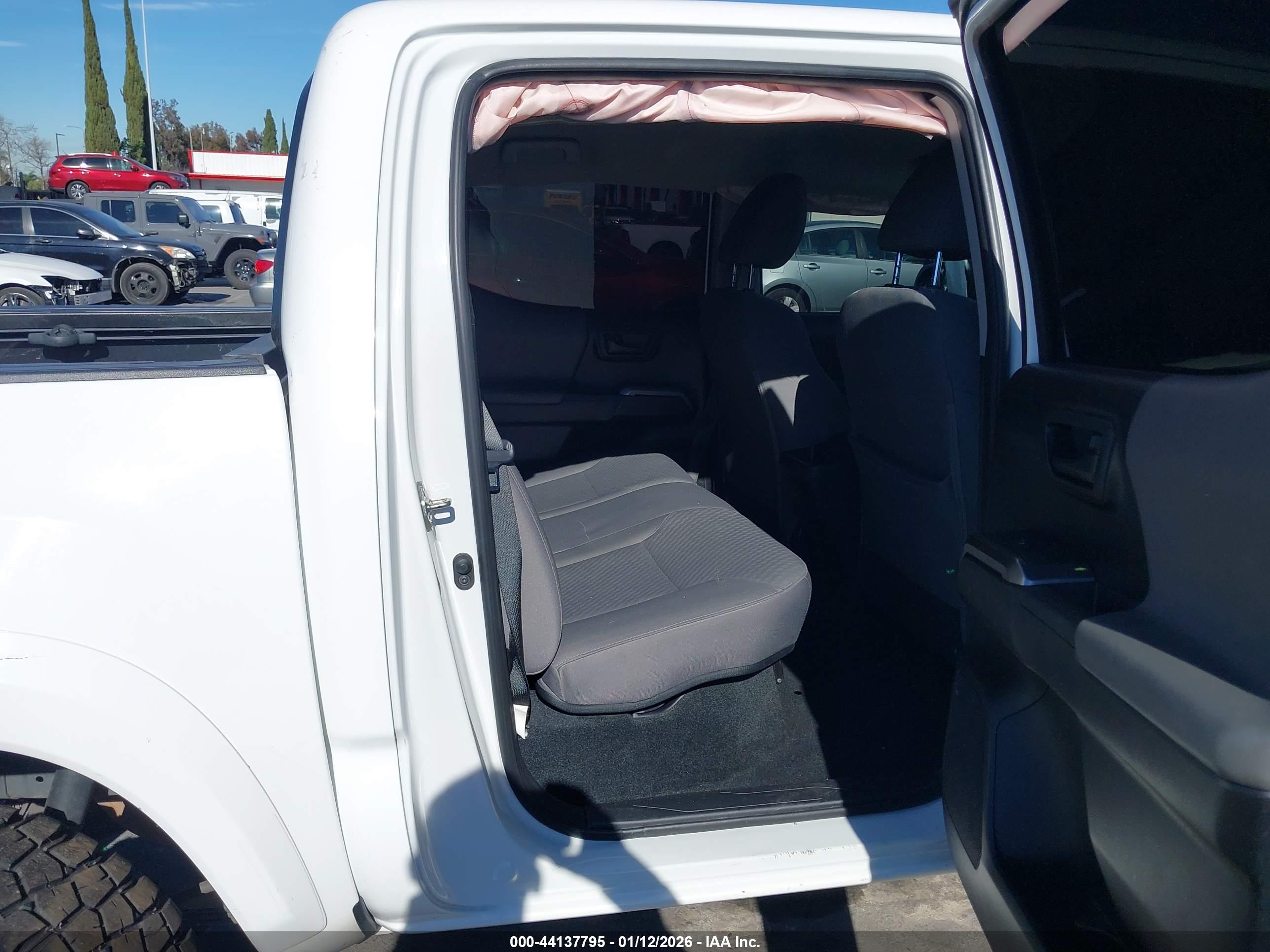 TOYOTA TACOMA image 8