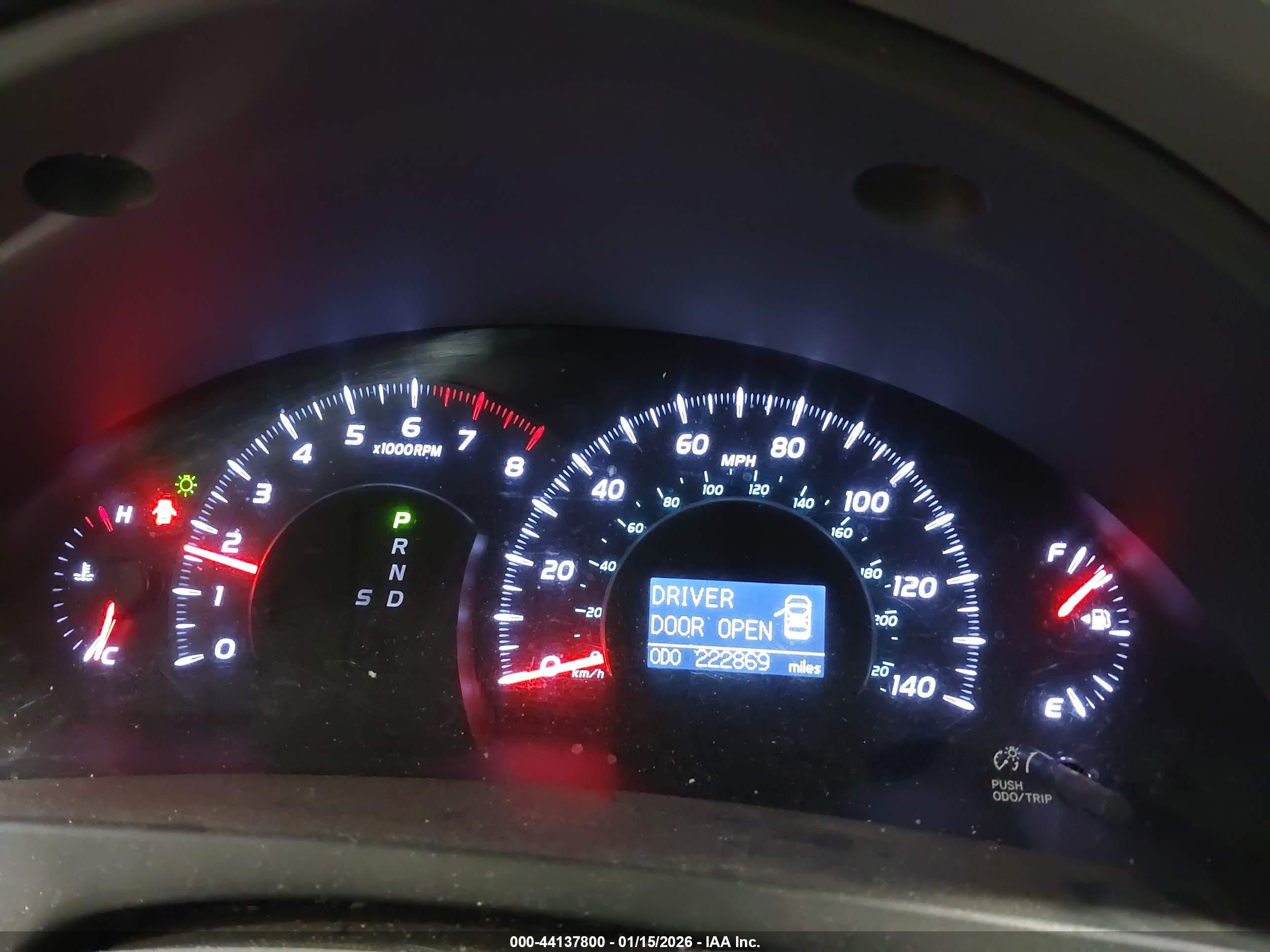TOYOTA CAMRY image 7