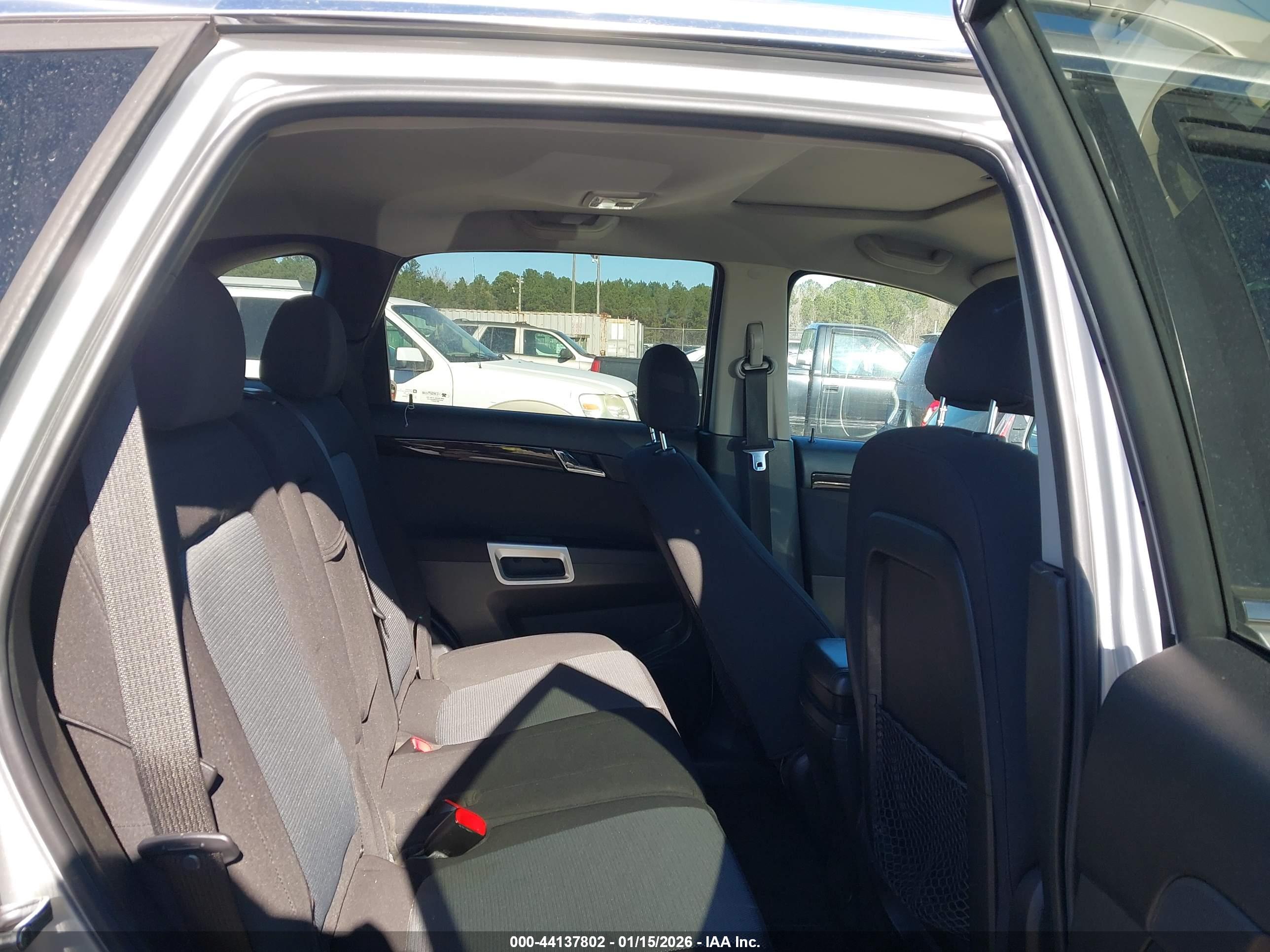 CHEVROLET CAPTIVA image 8