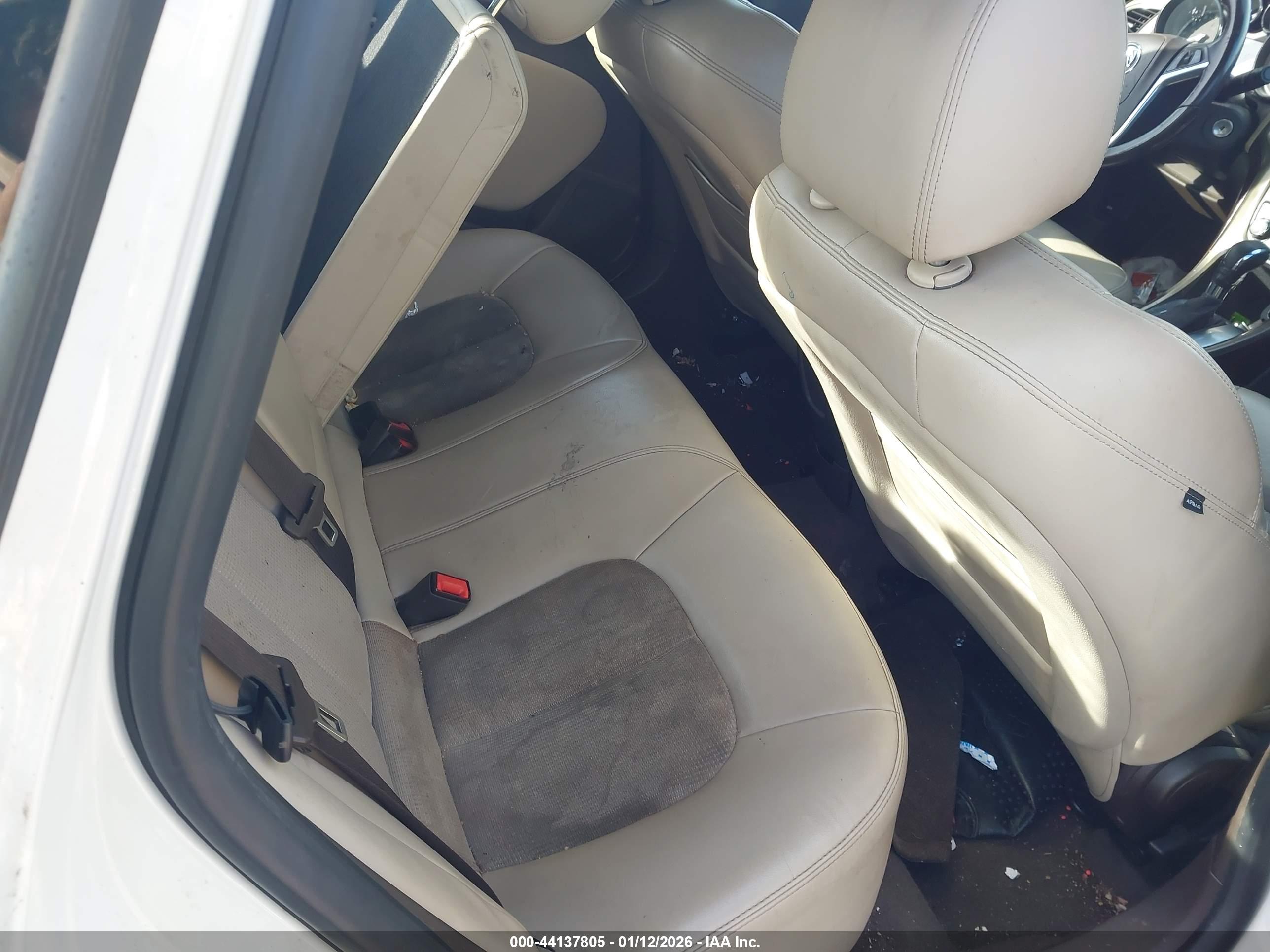 BUICK VERANO image 8