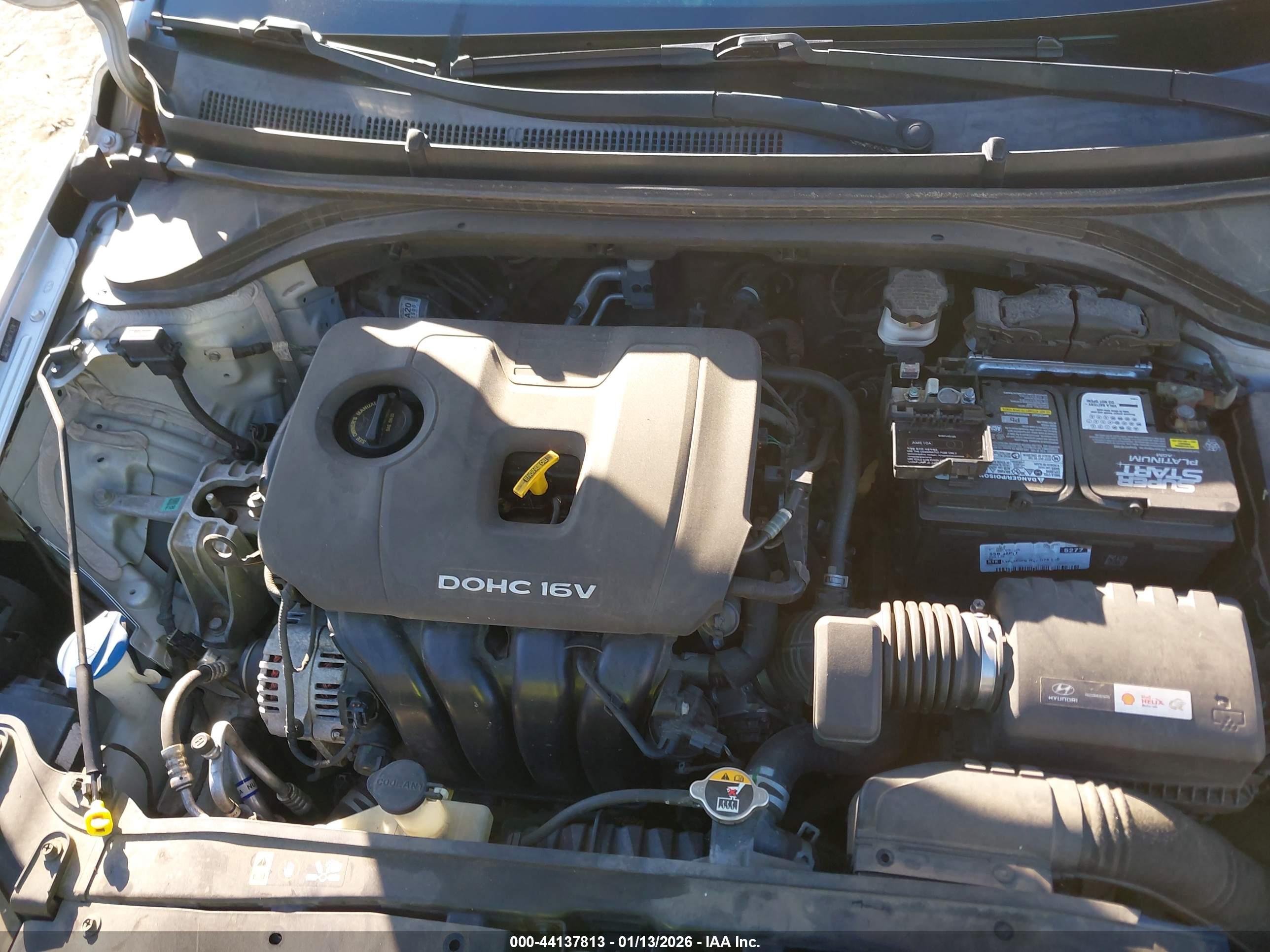HYUNDAI ELANTRA image 10