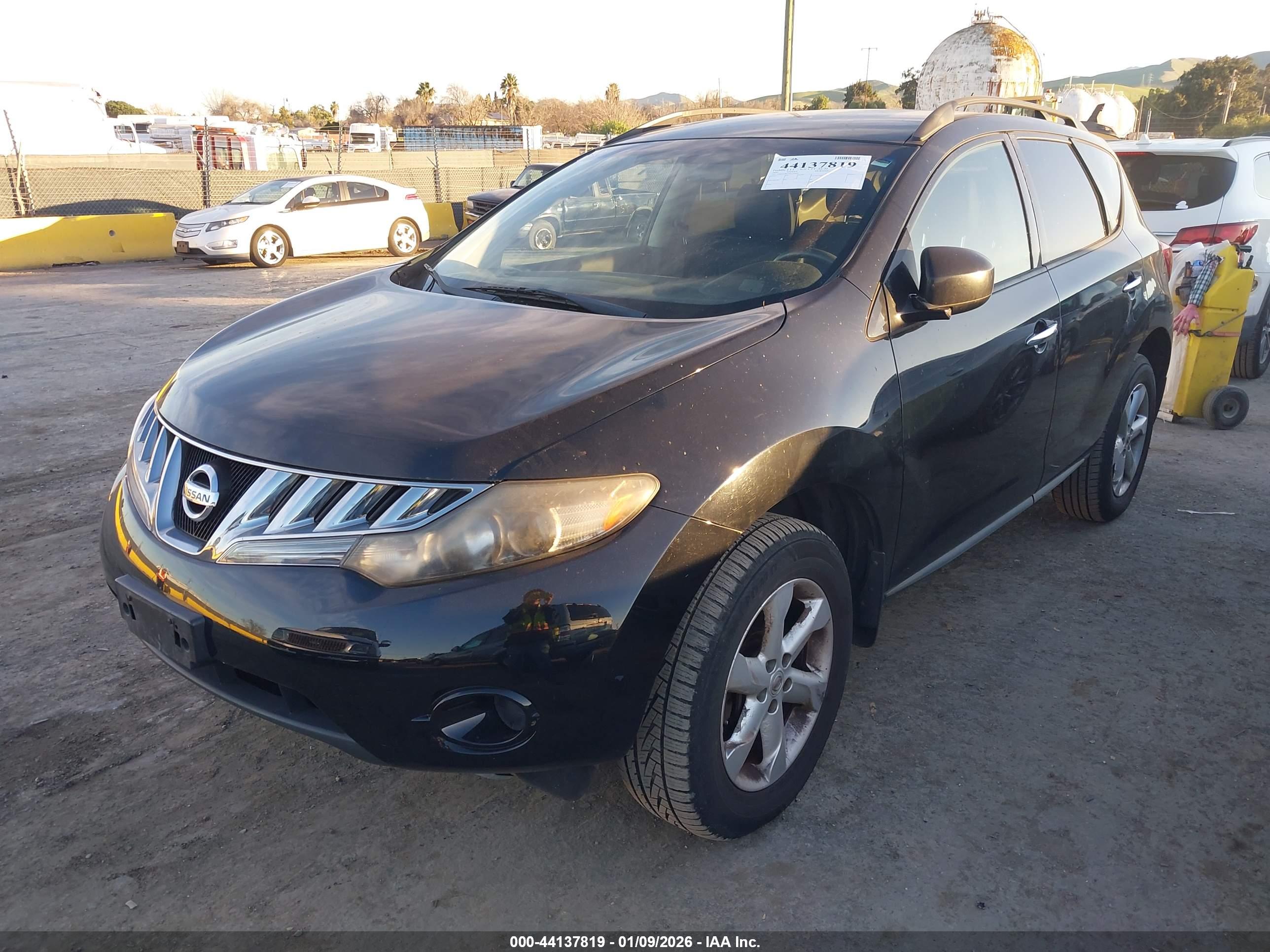 NISSAN MURANO image 2