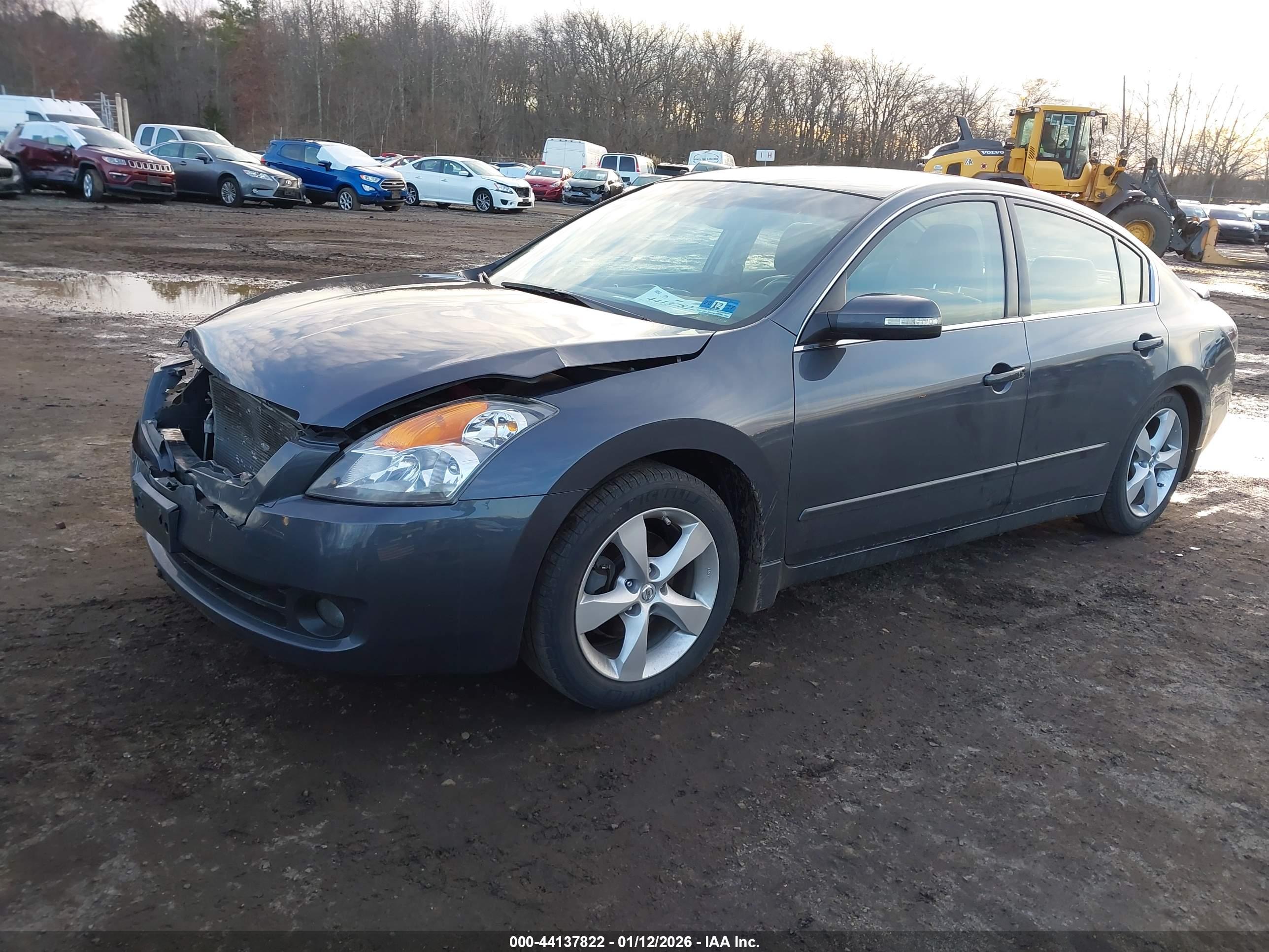NISSAN ALTIMA image 2