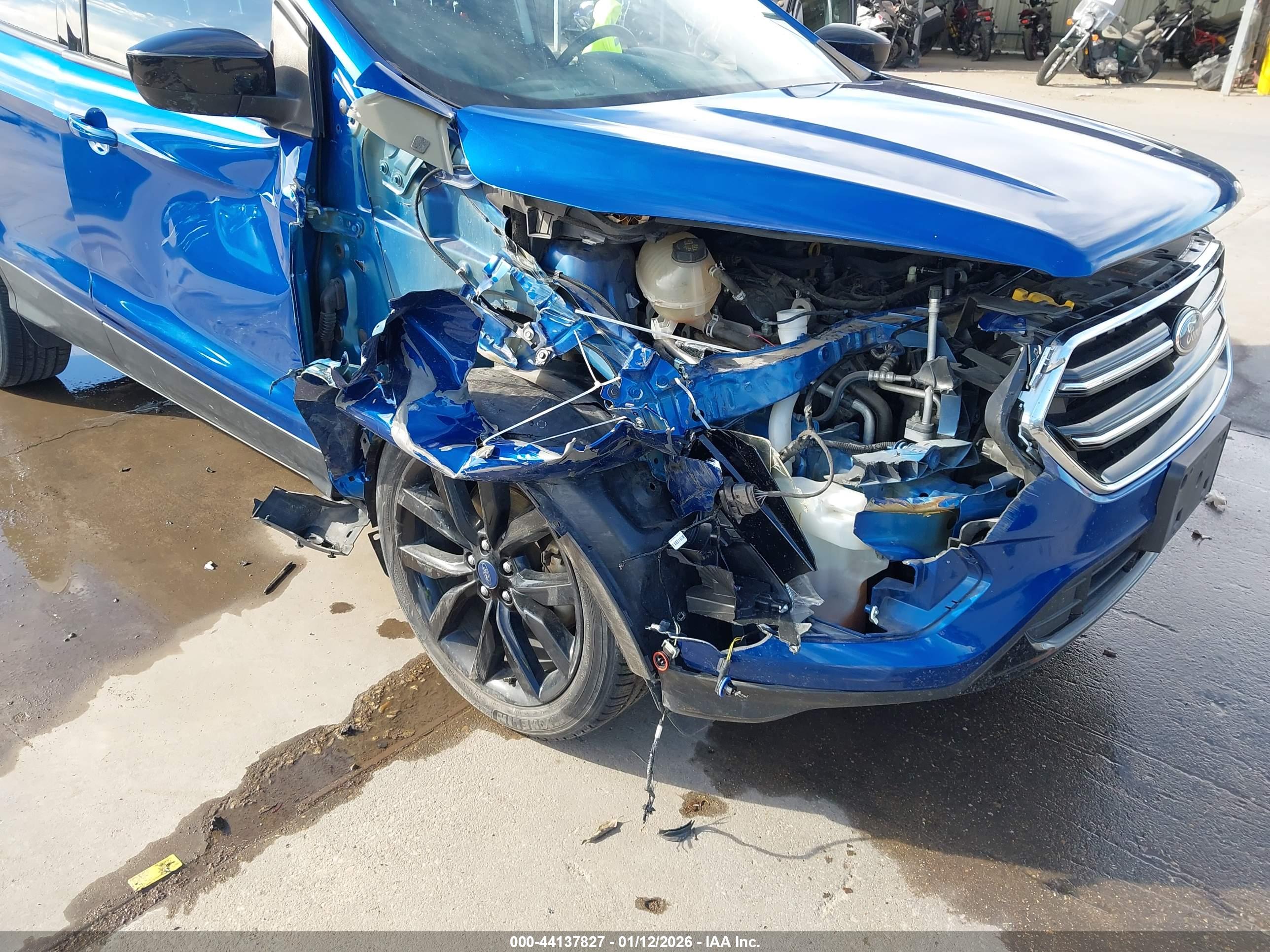 FORD ESCAPE image 6