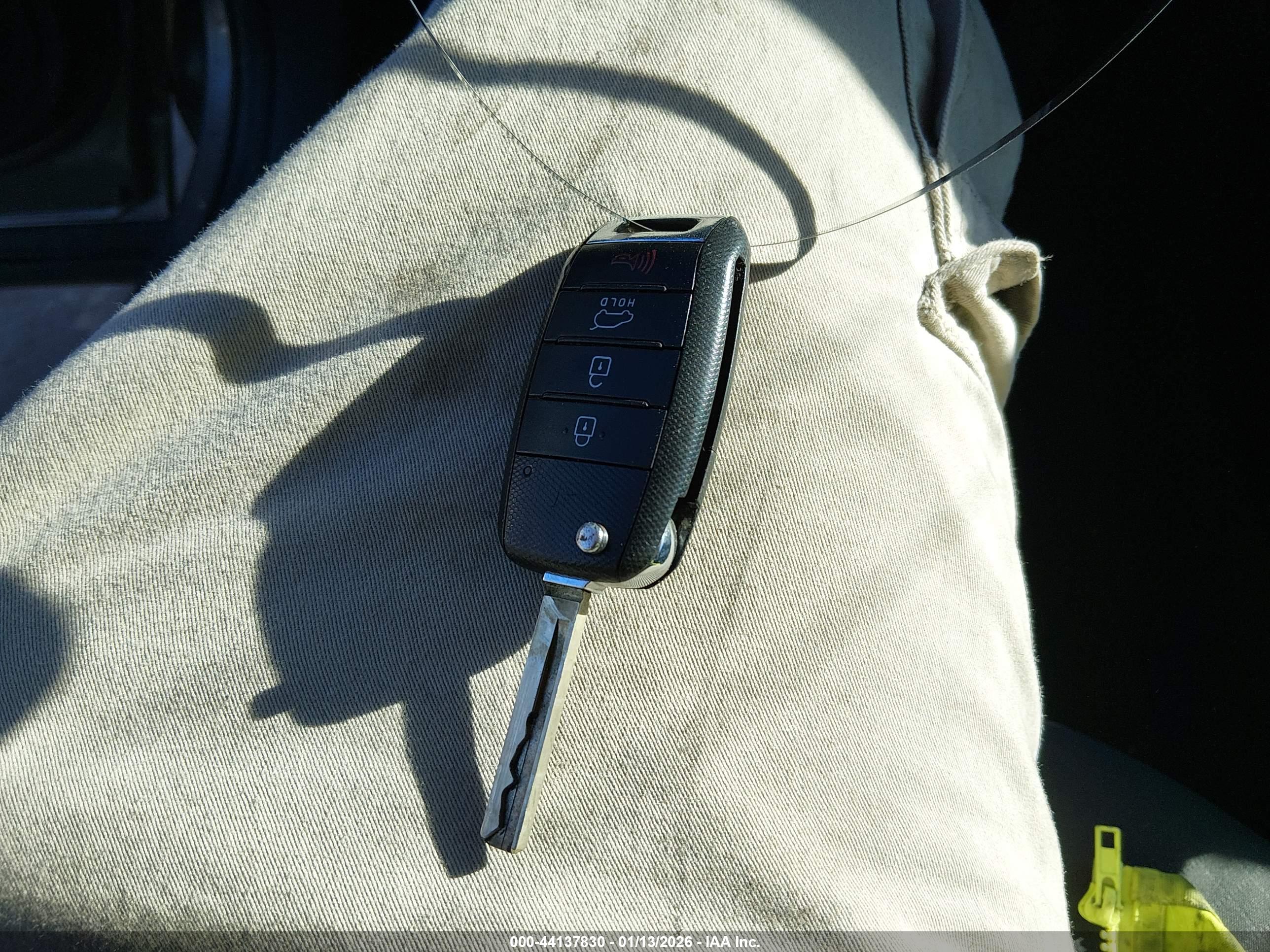 KIA SORENTO image 11