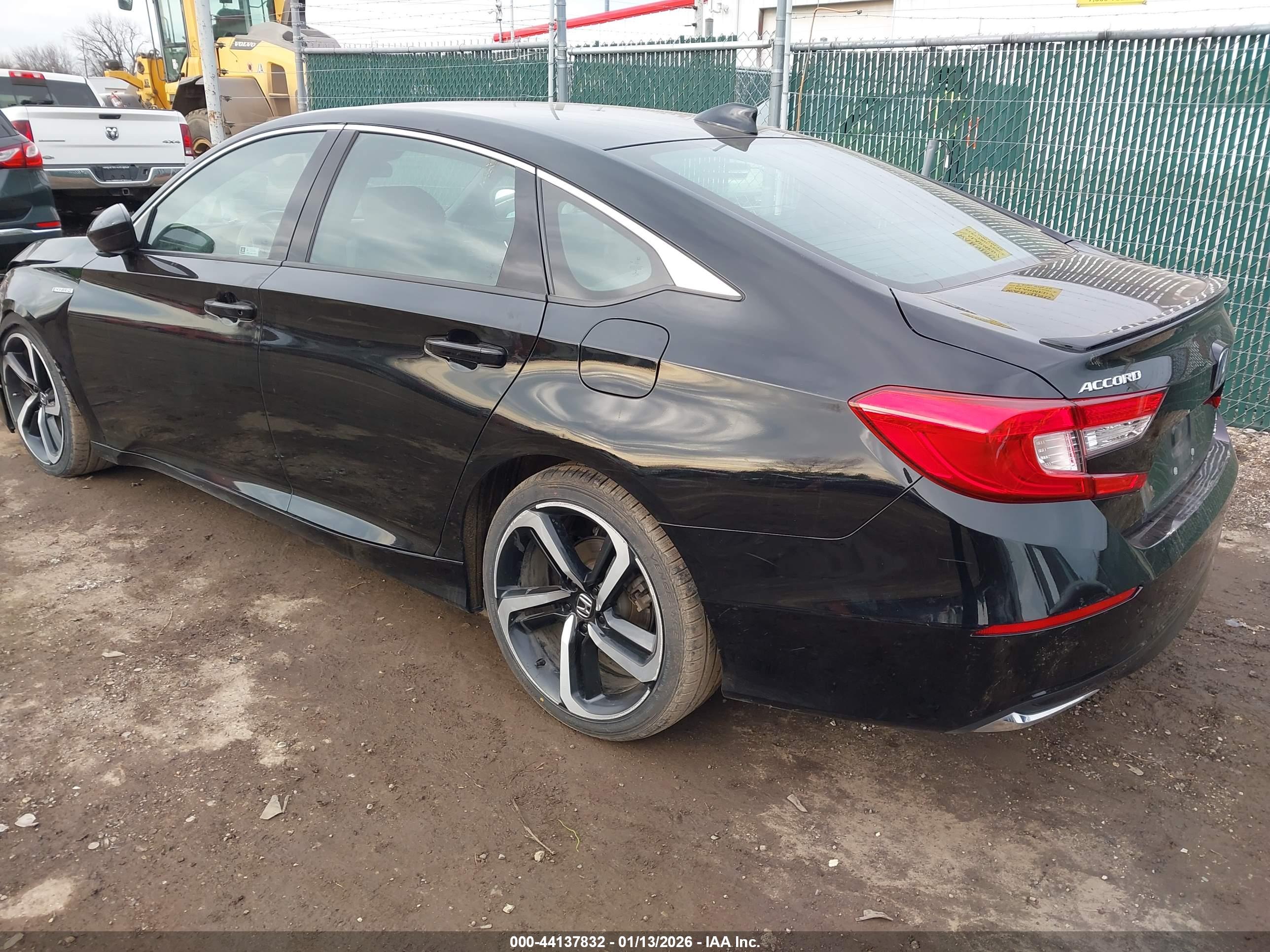 HONDA ACCORD image 3