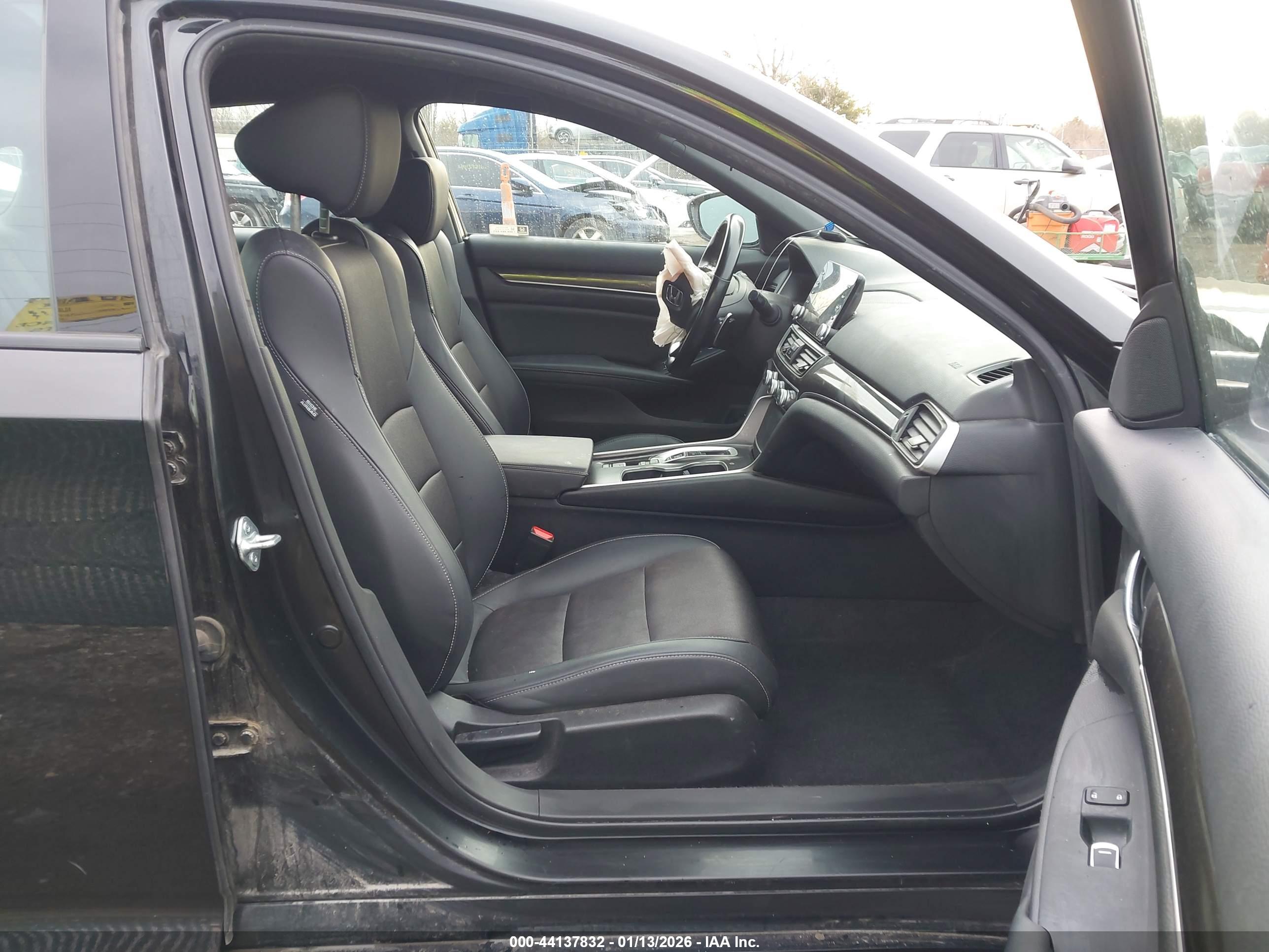 HONDA ACCORD image 5